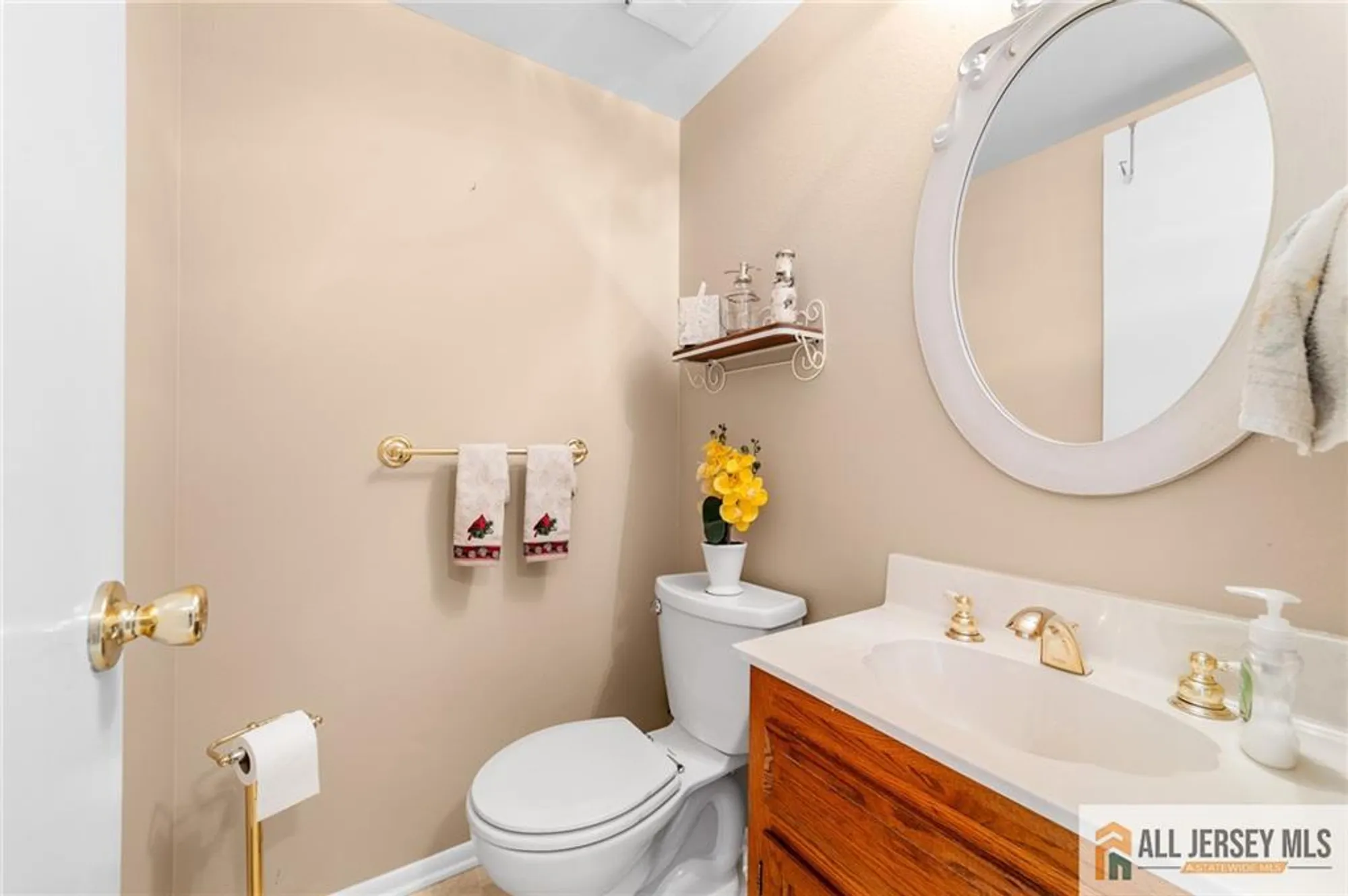 Property Slideshow image 26 of 34 | 376 stirling dr 376a, Monroe, NJ, 08831