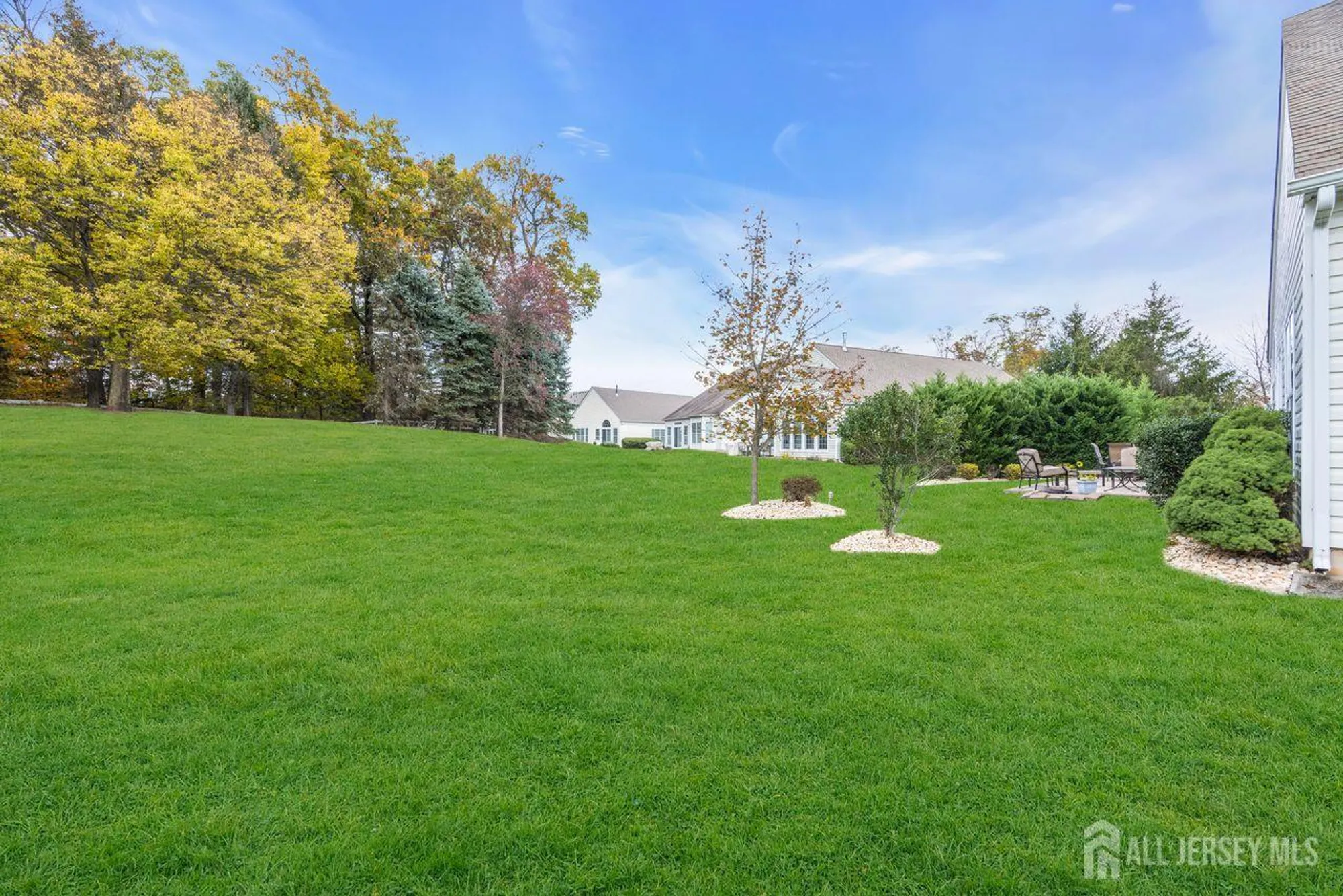 Property Slideshow image 35 of 35 | 242 longwood ln, Somerset, NJ, 08873