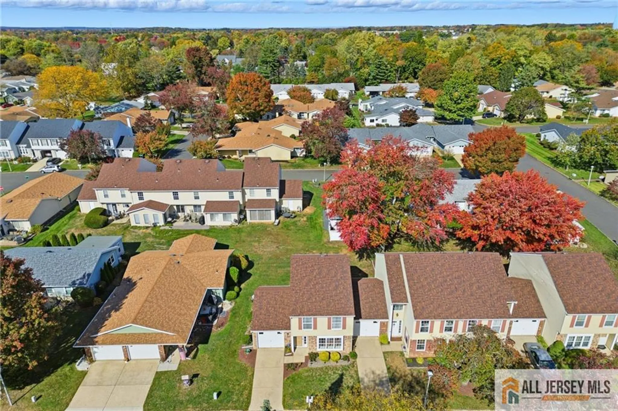 Property Slideshow image 3 of 34 | 376 stirling dr 376a, Monroe, NJ, 08831