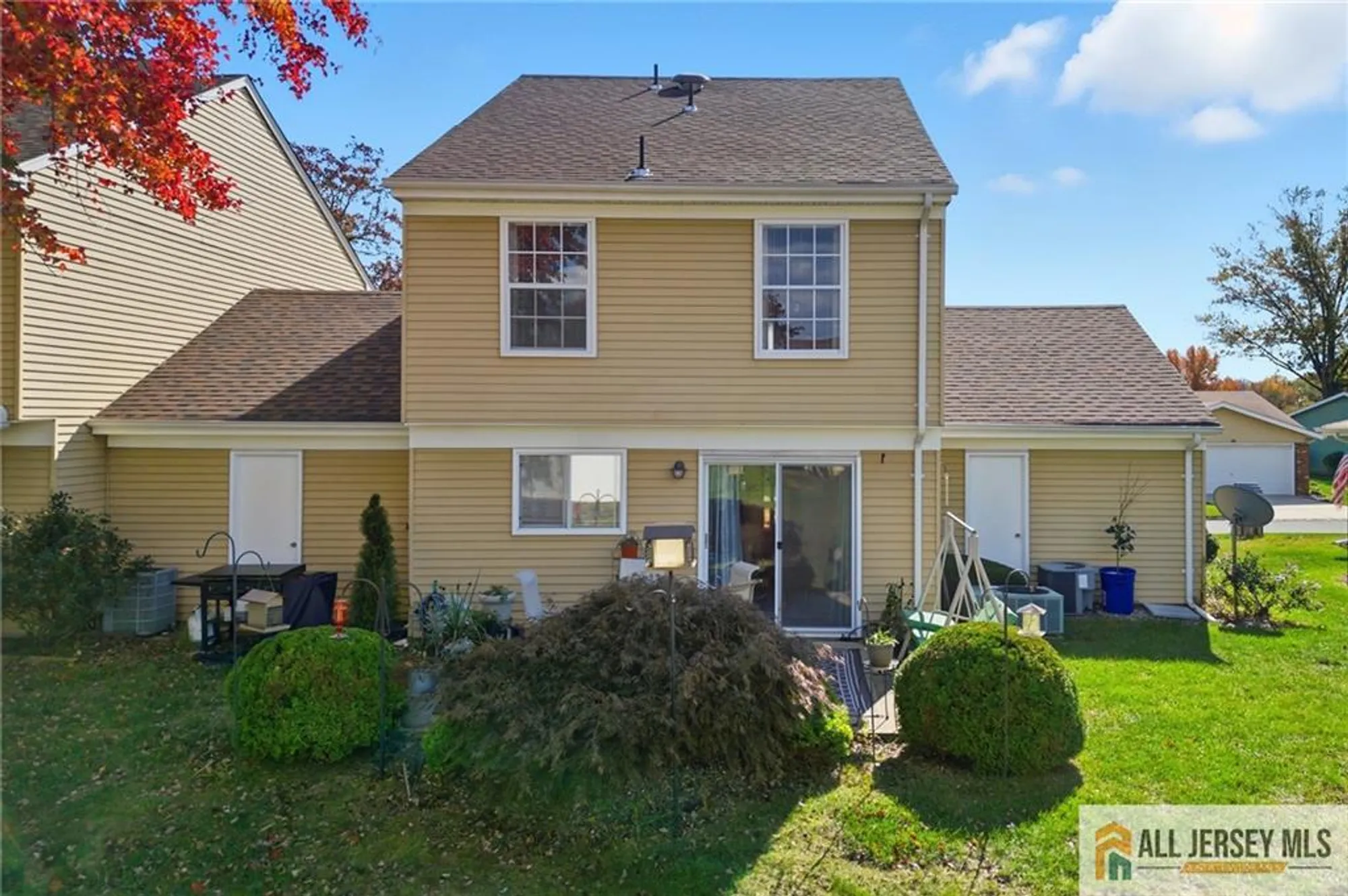 Property Slideshow image 33 of 34 | 376 stirling dr 376a, Monroe, NJ, 08831