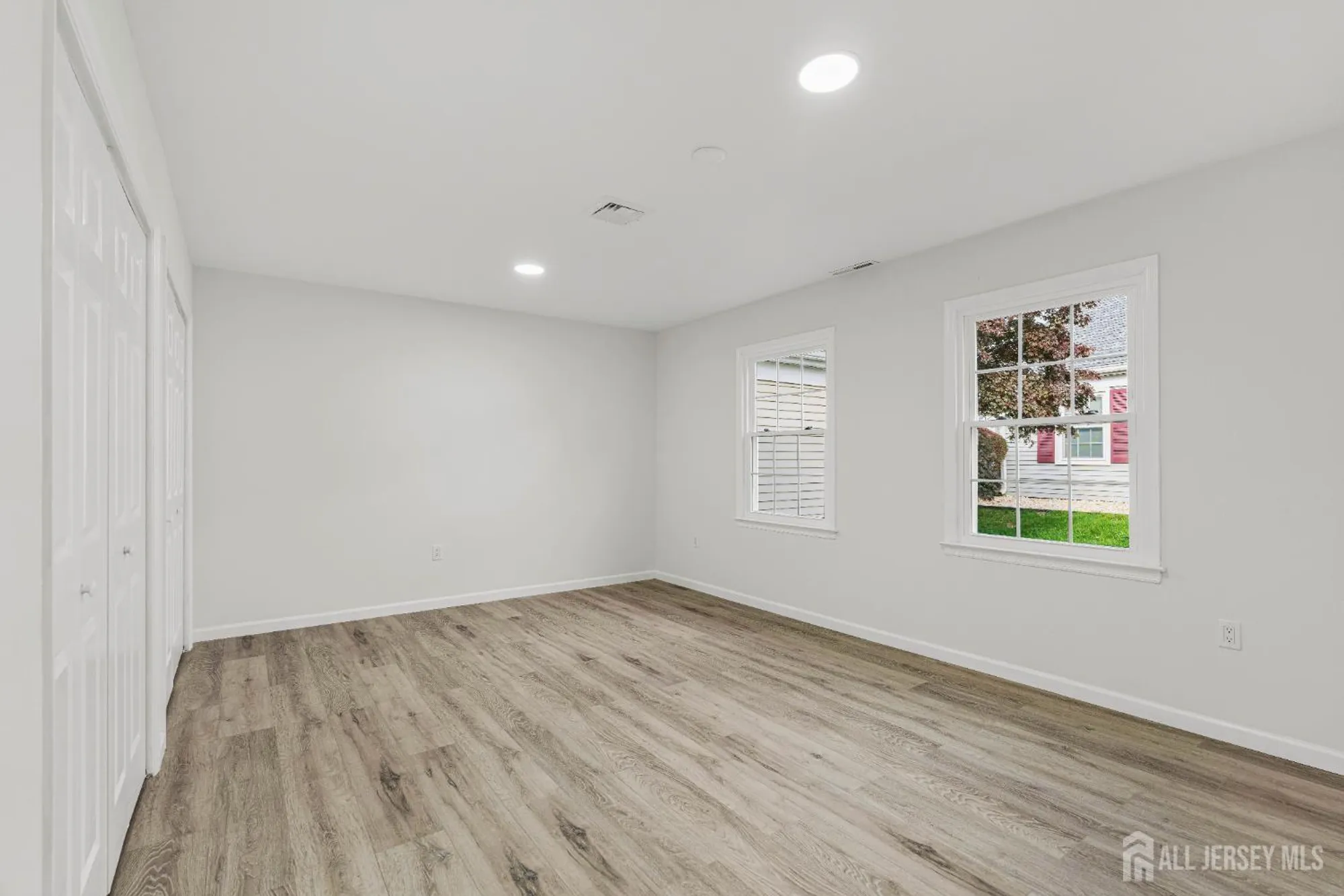 Property Slideshow image 15 of 27 | 458 revere way a, Jamesburg, NJ, 08831