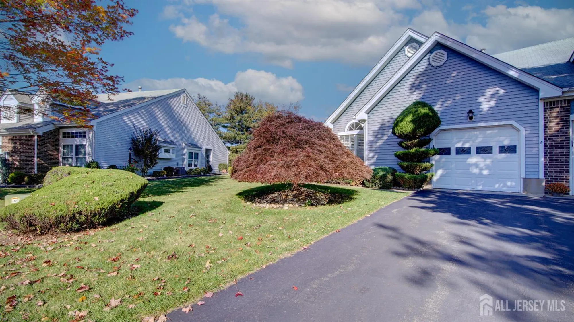 Property Slideshow image 1 of 32 | 15b ingram dr, Monroe, NJ, 08831