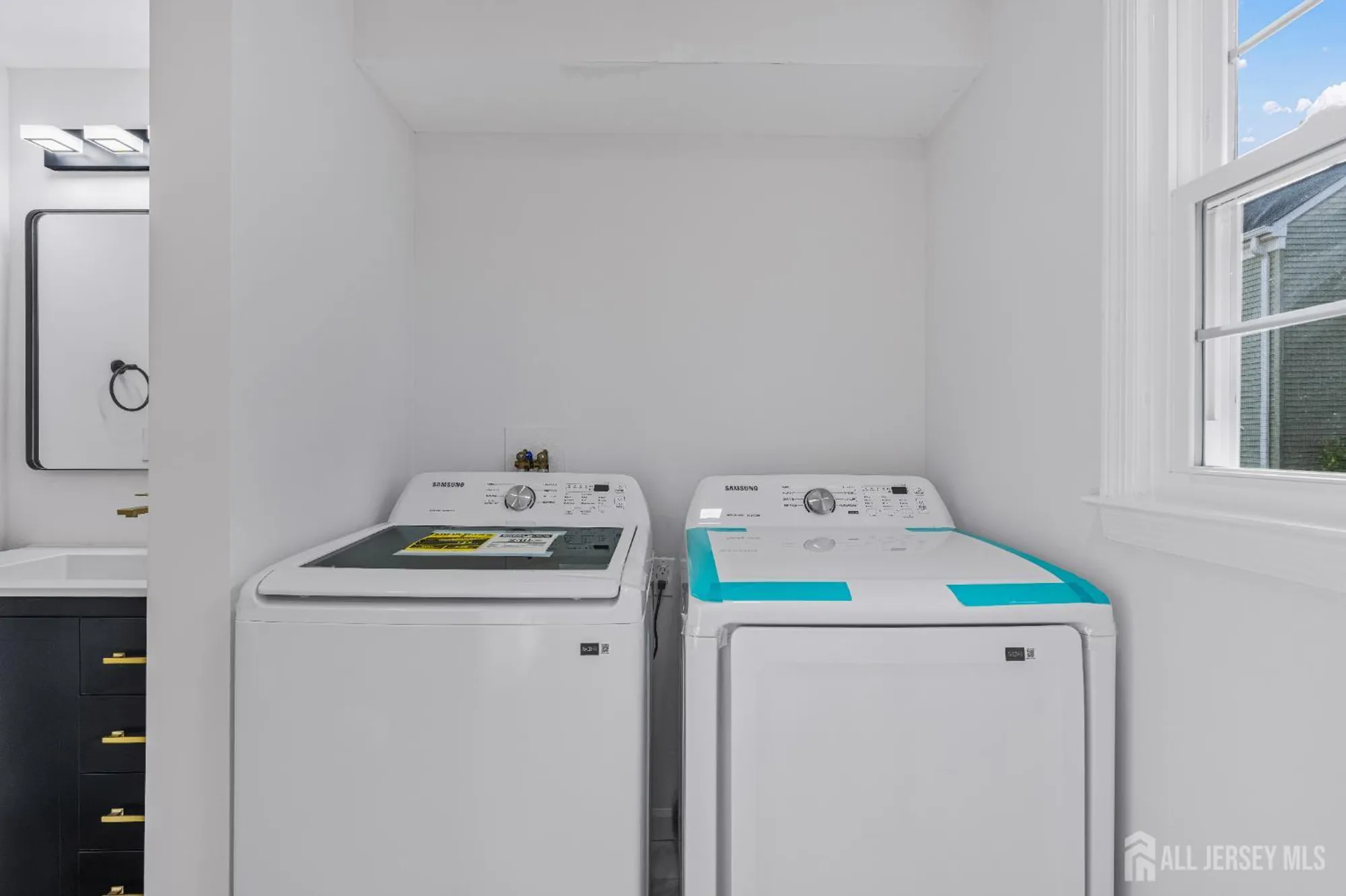 Property Slideshow image 25 of 27 | 458 revere way a, Jamesburg, NJ, 08831