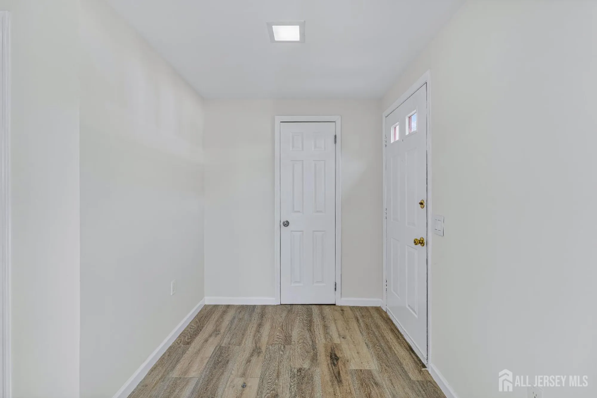 Property Slideshow image 2 of 27 | 458 revere way a, Jamesburg, NJ, 08831