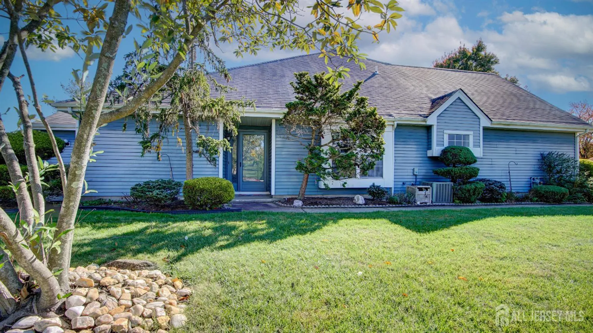 Property Slideshow image 24 of 32 | 15b ingram dr, Monroe, NJ, 08831