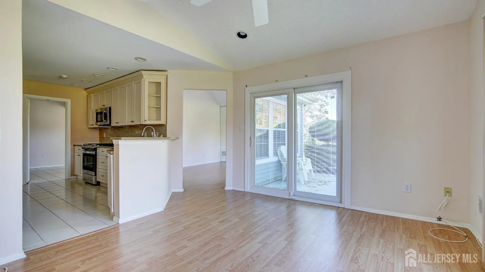 Property Slideshow image 21 of 32 | 15b ingram dr, Monroe, NJ, 08831