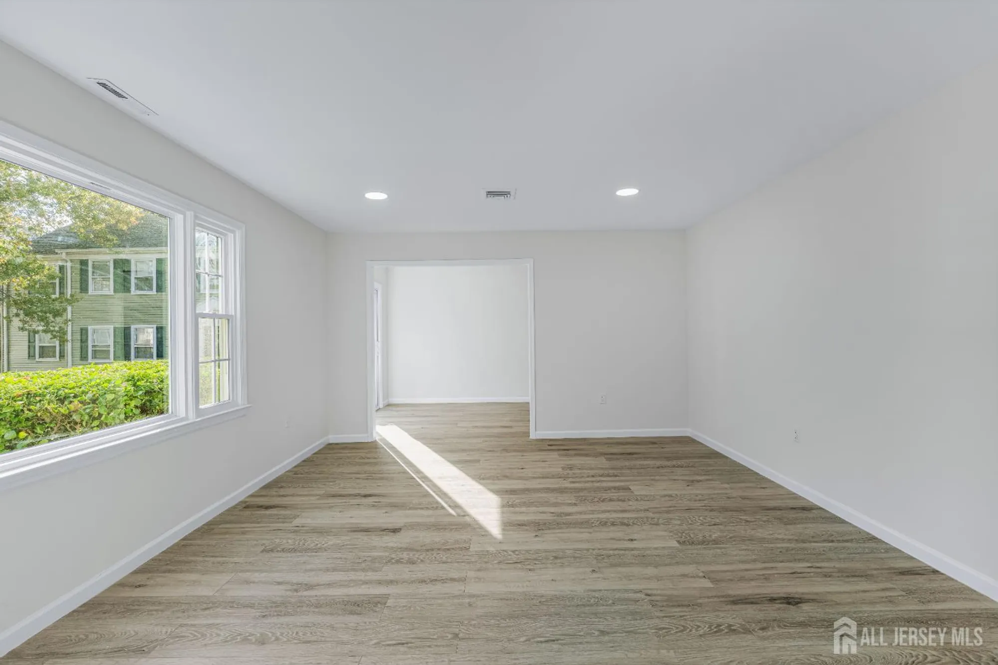 Property Slideshow image 5 of 27 | 458 revere way a, Jamesburg, NJ, 08831