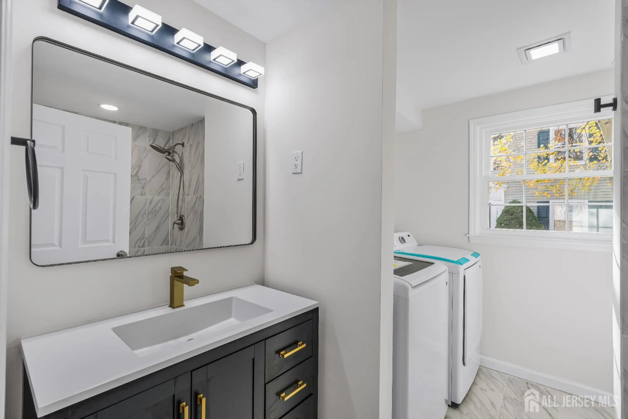 Property Slideshow image 22 of 27 | 458 revere way a, Jamesburg, NJ, 08831