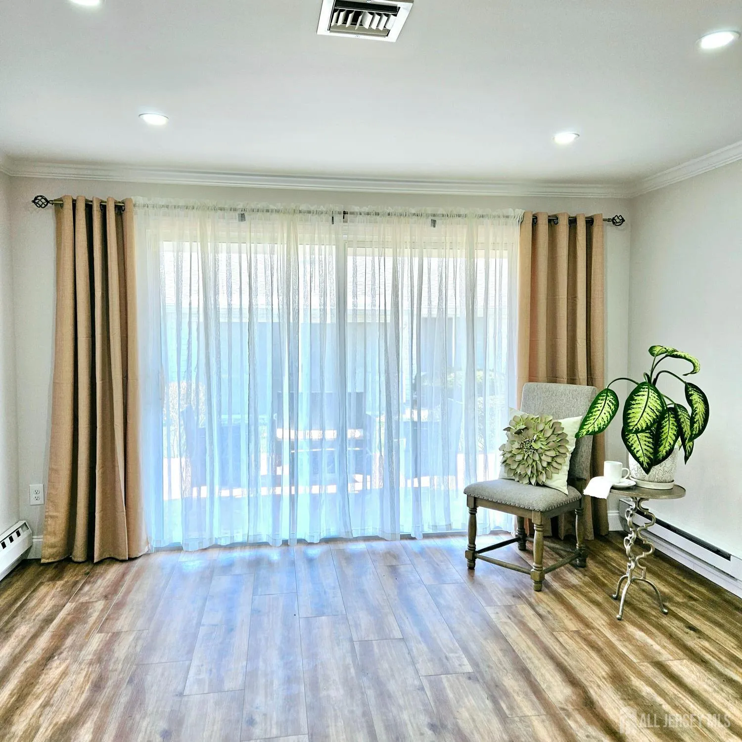 Property Slideshow image 21 of 26 | 187 newport rd a, Monroe, NJ, 08831