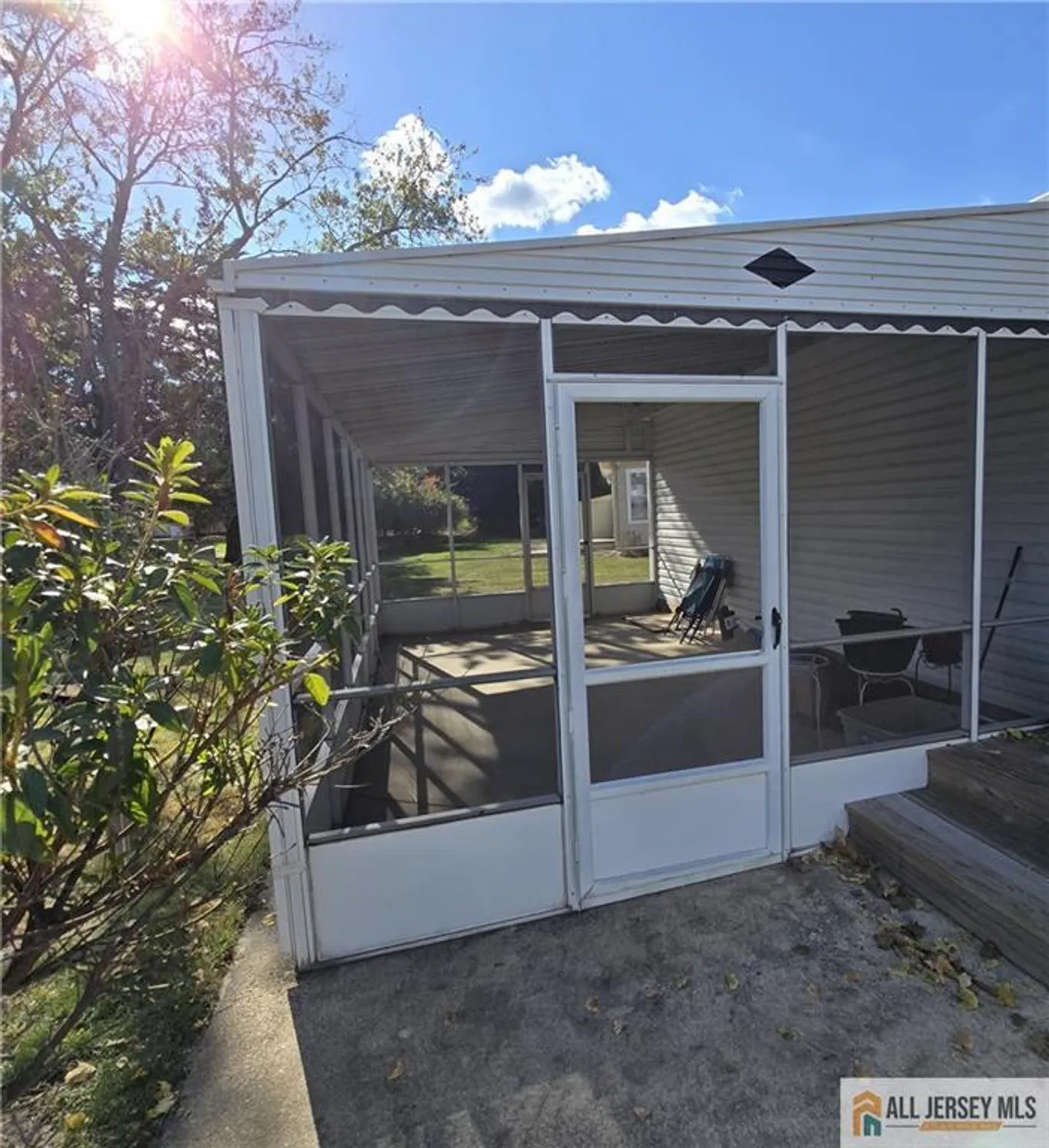 Property Slideshow image 18 of 20 | 71 bimini dr, Berkeley, NJ, 08757