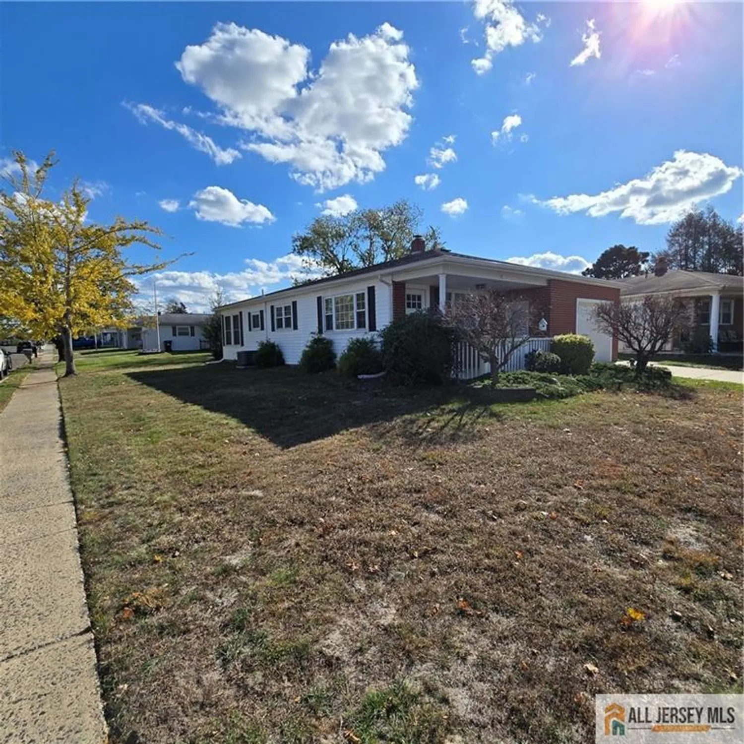 Property Slideshow image 2 of 20 | 71 bimini dr, Berkeley, NJ, 08757