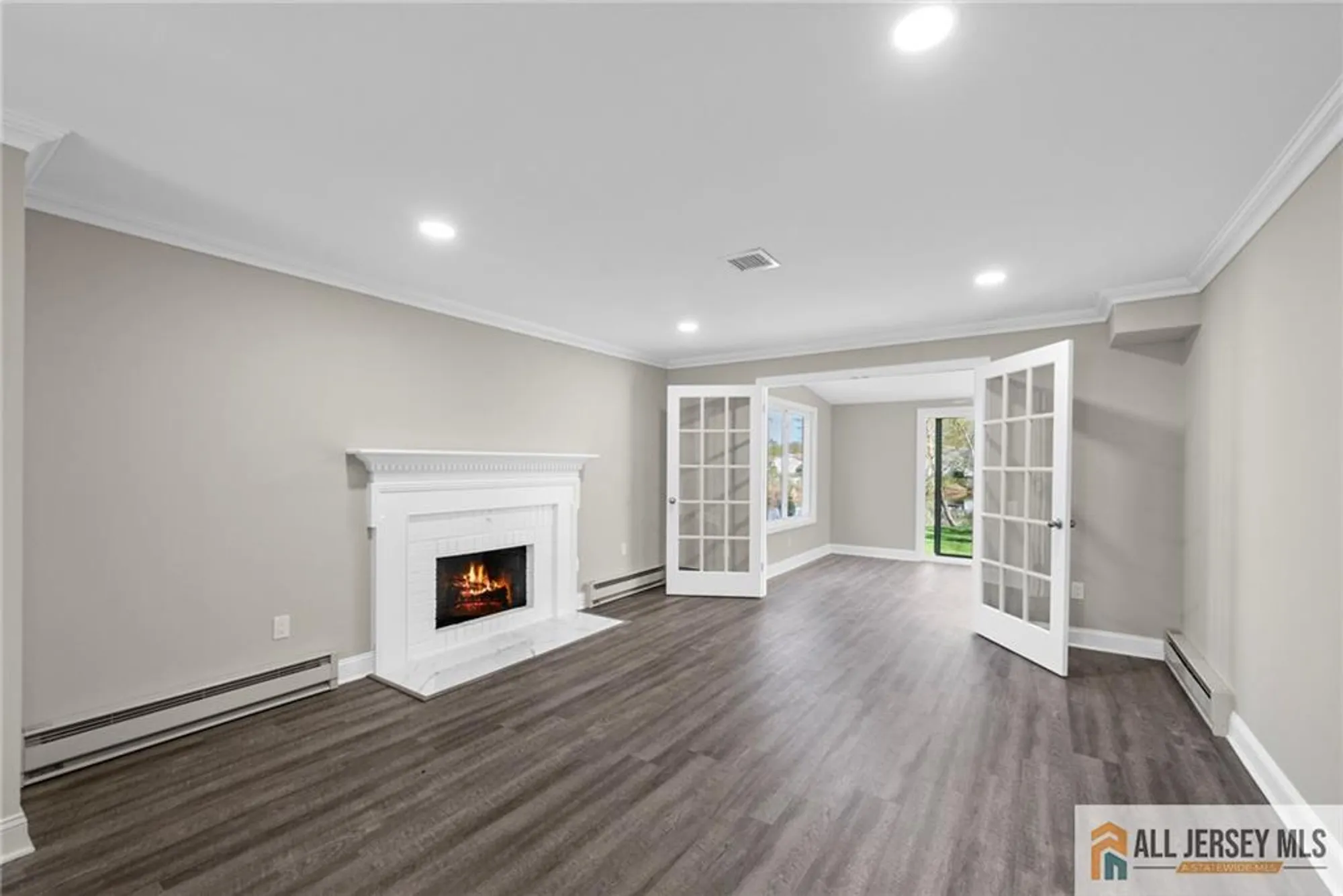 Property Slideshow image 8 of 19 | 265 crosse dr 265a, Jamesburg, NJ, 08831