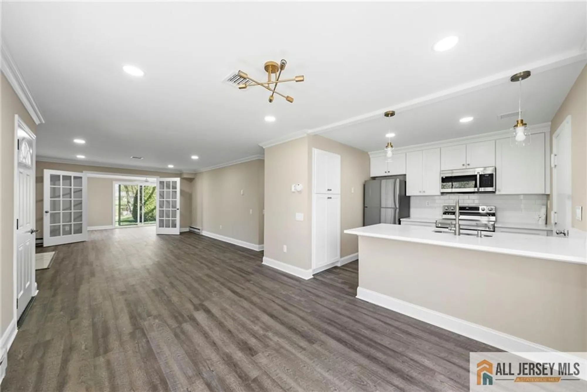 Property Slideshow image 3 of 19 | 265 crosse dr 265a, Jamesburg, NJ, 08831