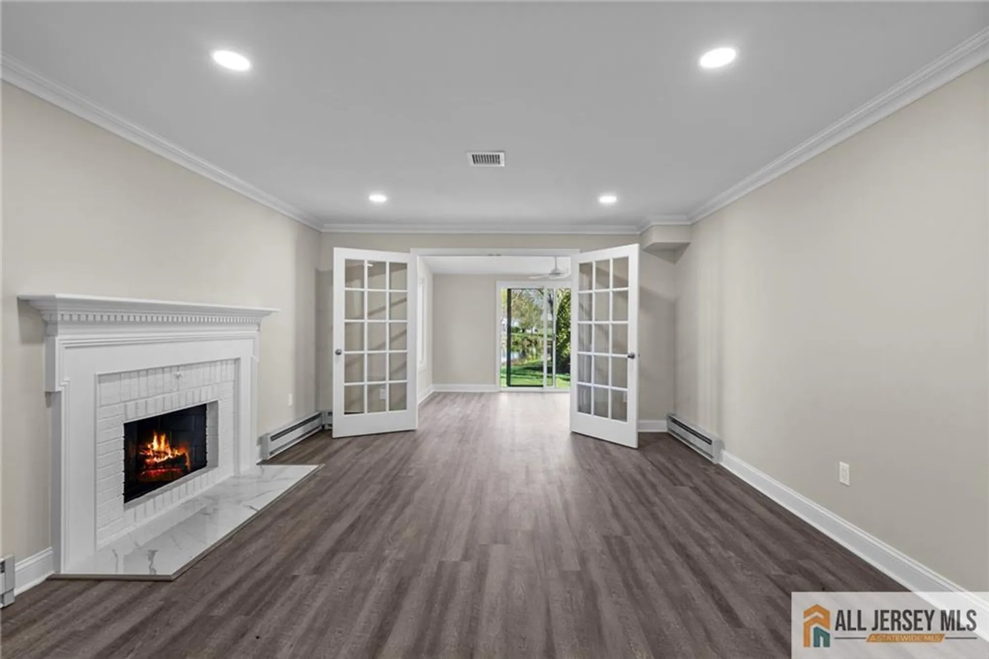 Property Slideshow image 7 of 19 | 265 crosse dr 265a, Jamesburg, NJ, 08831