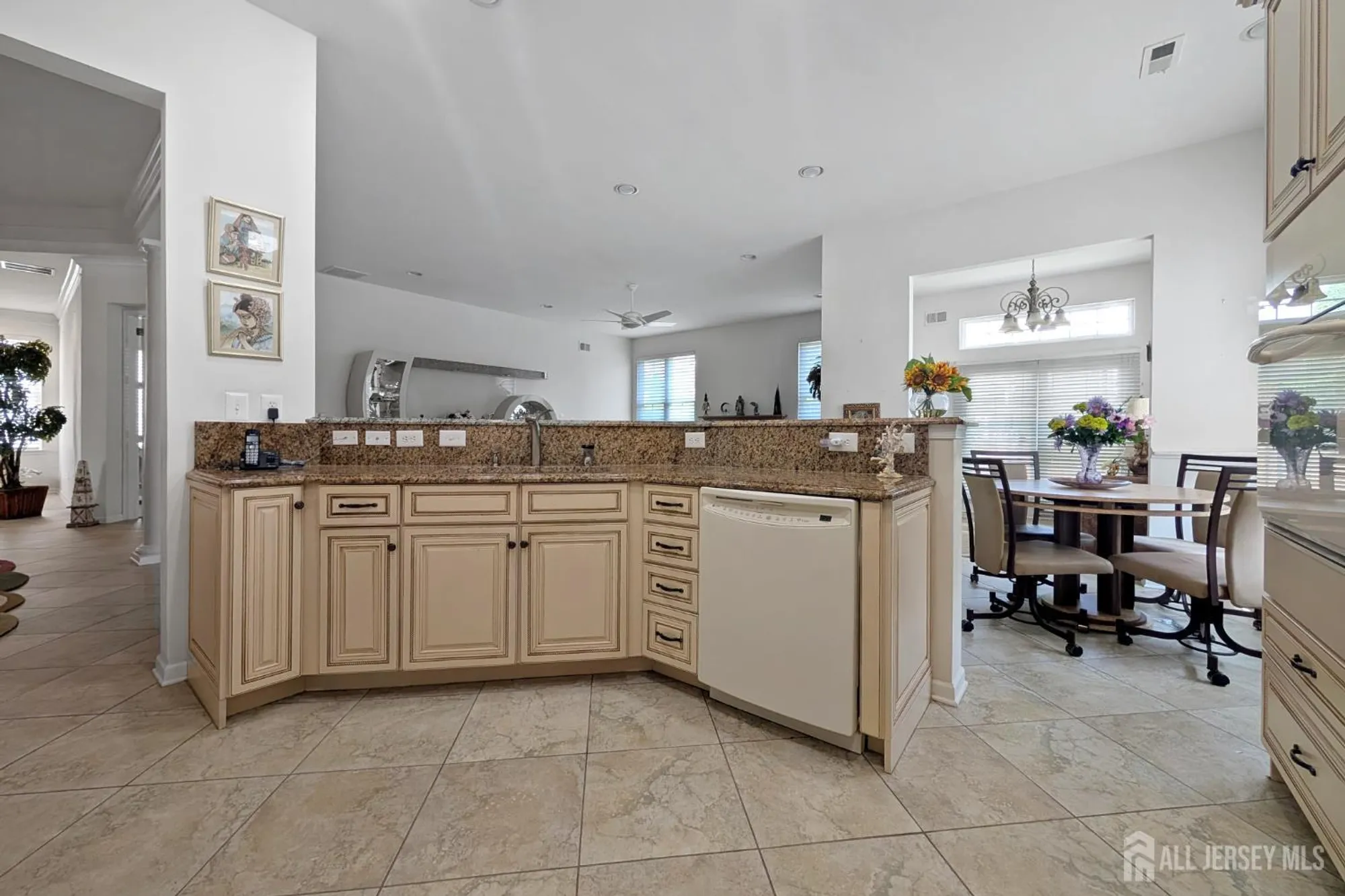 Property Slideshow image 12 of 36 | 23 crooked stick pl, Monroe, NJ, 08831