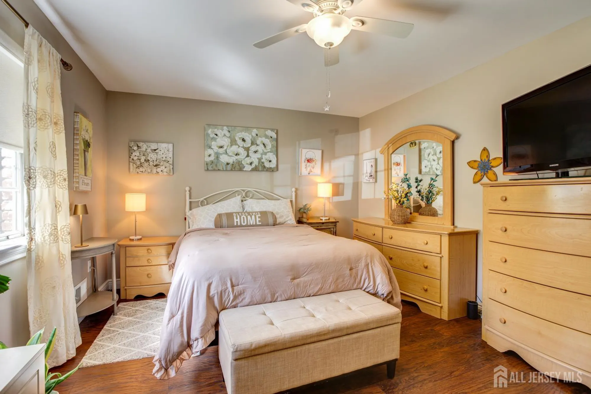 Property Slideshow image 14 of 21 | 56 galewood dr a, Matawan, NJ, 07747