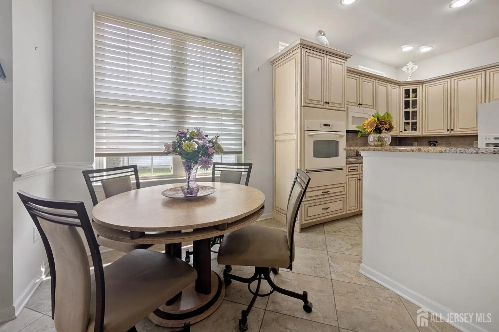 Property Slideshow image 14 of 36 | 23 crooked stick pl, Monroe, NJ, 08831