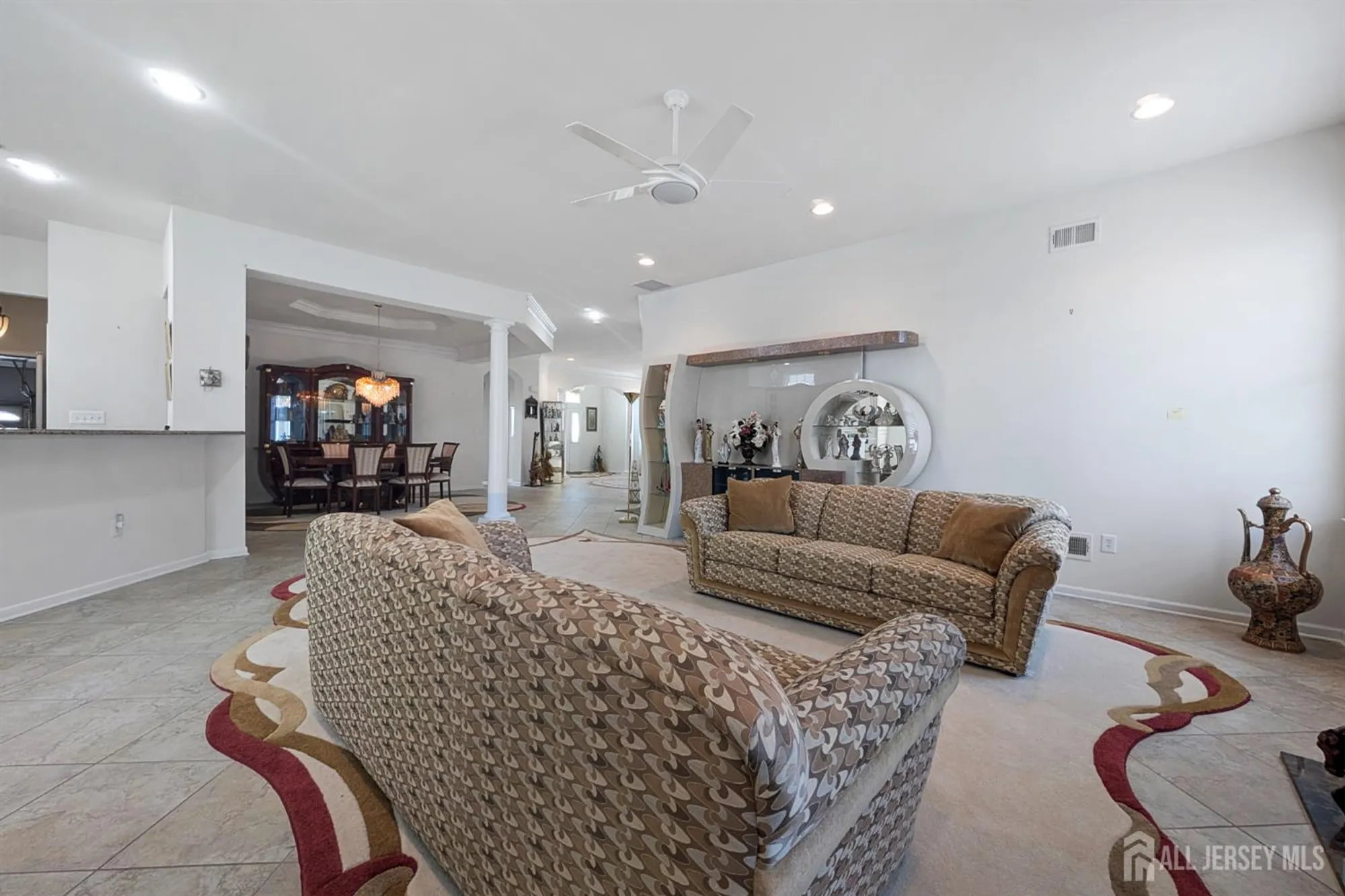 Property Slideshow image 17 of 36 | 23 crooked stick pl, Monroe, NJ, 08831