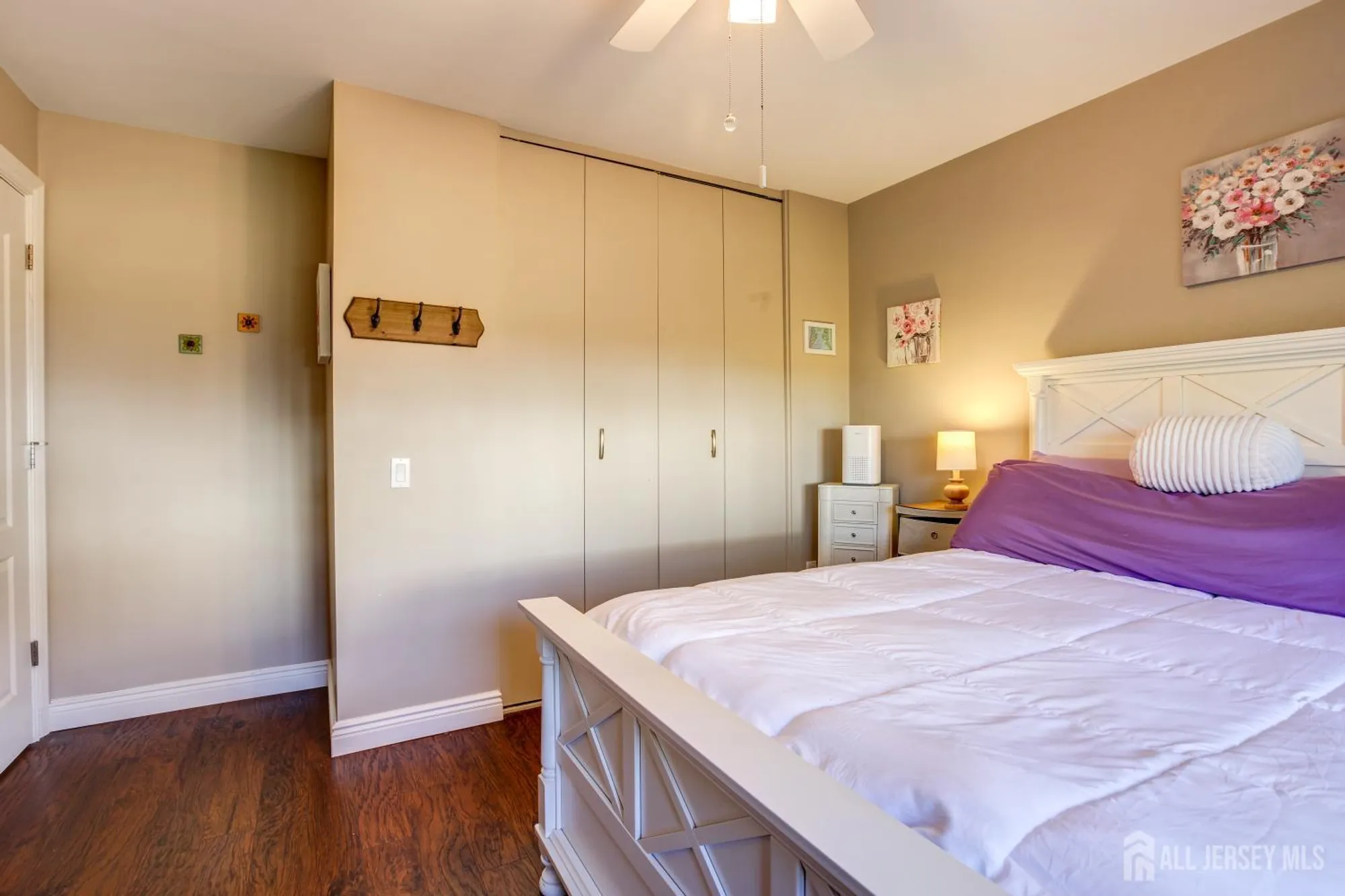 Property Slideshow image 17 of 21 | 56 galewood dr a, Matawan, NJ, 07747