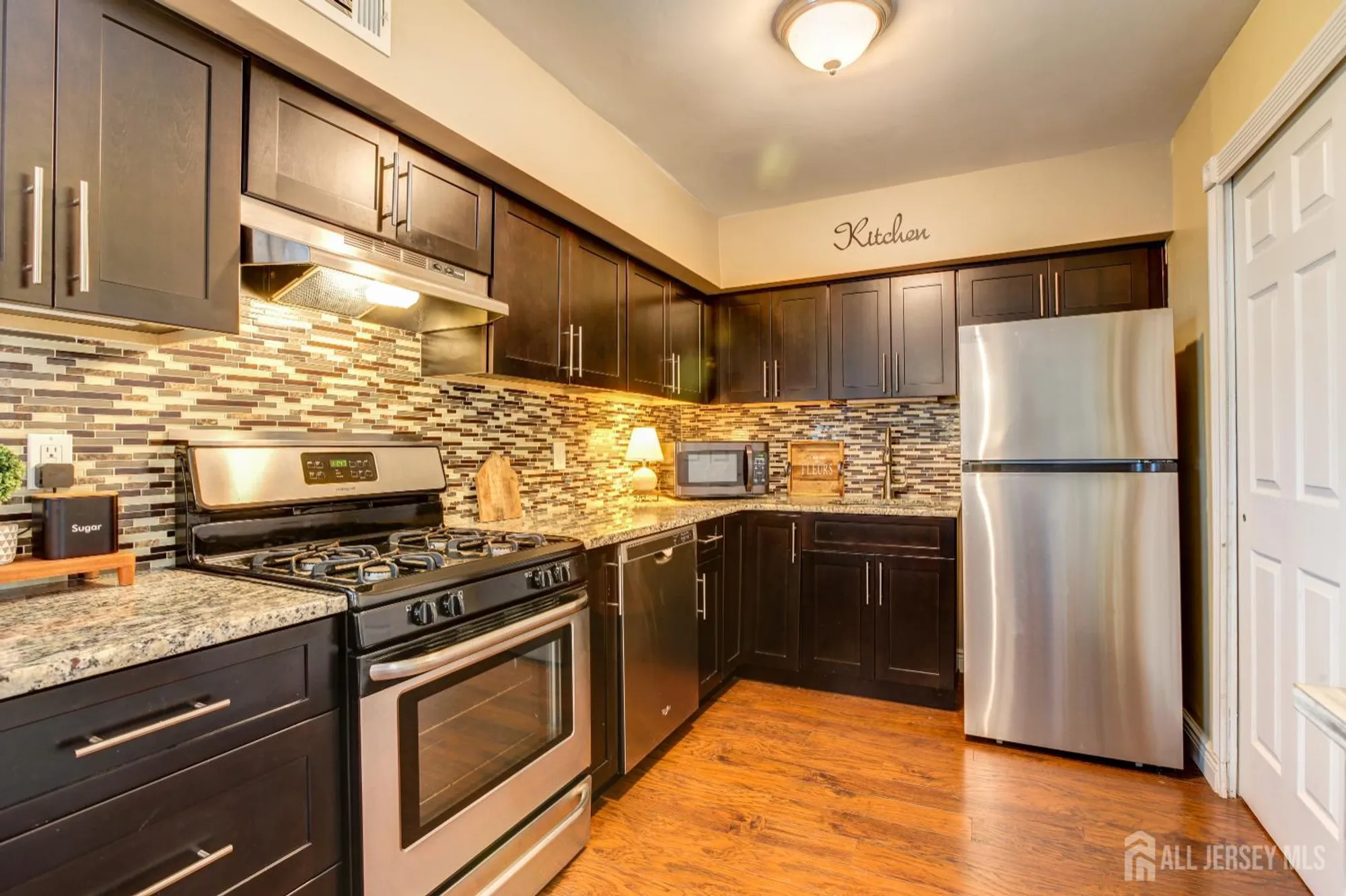 Property Slideshow image 10 of 21 | 56 galewood dr a, Matawan, NJ, 07747