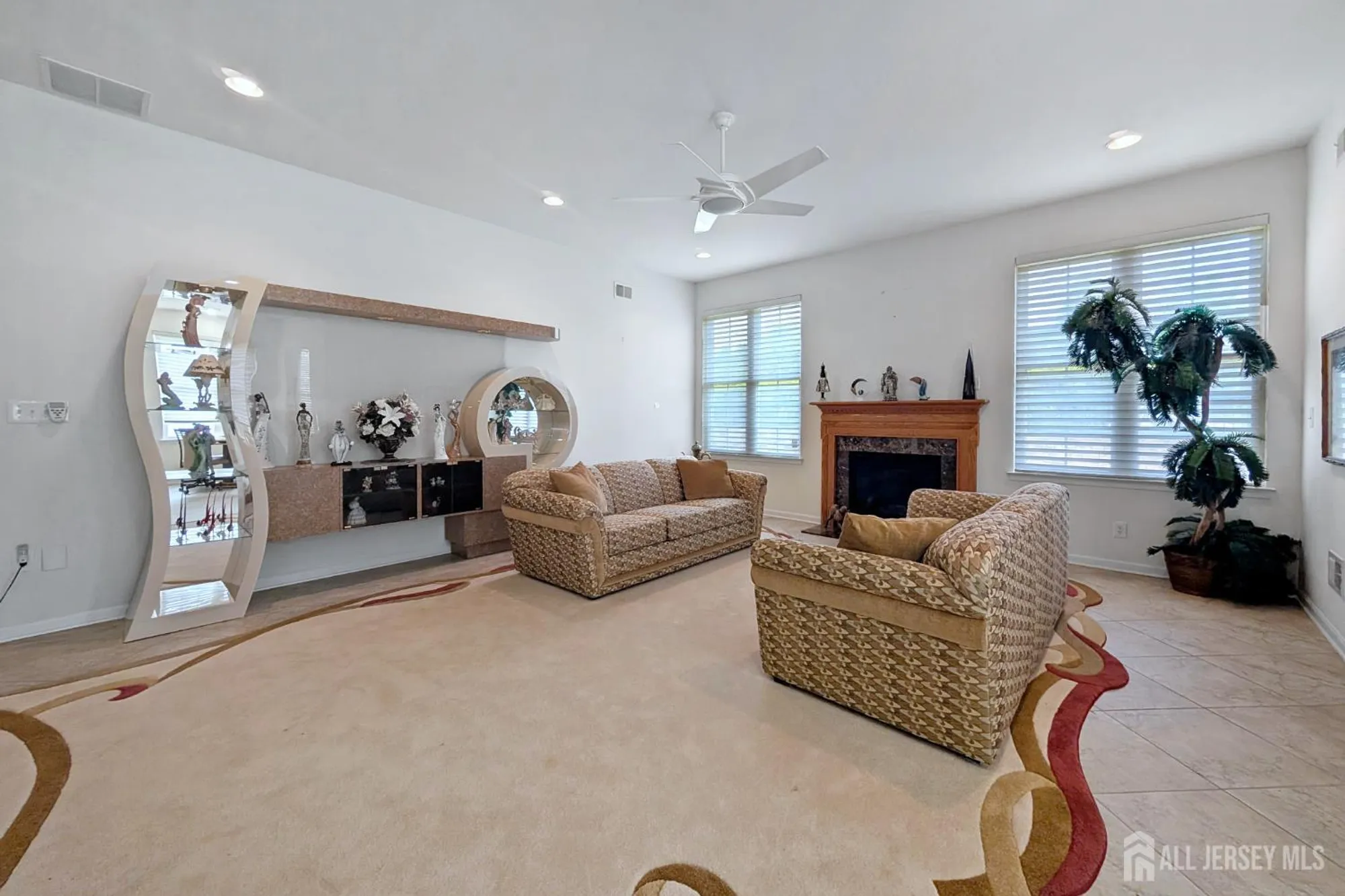 Property Slideshow image 16 of 36 | 23 crooked stick pl, Monroe, NJ, 08831