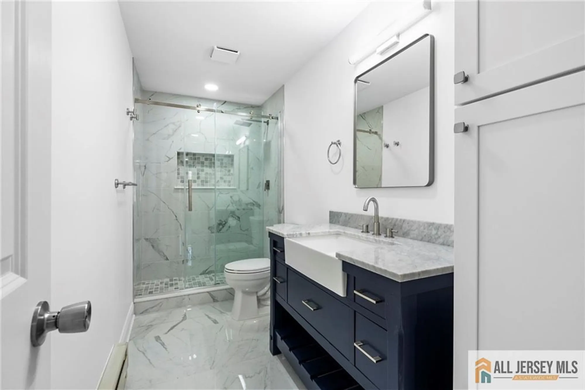 Property Slideshow image 13 of 19 | 265 crosse dr 265a, Jamesburg, NJ, 08831