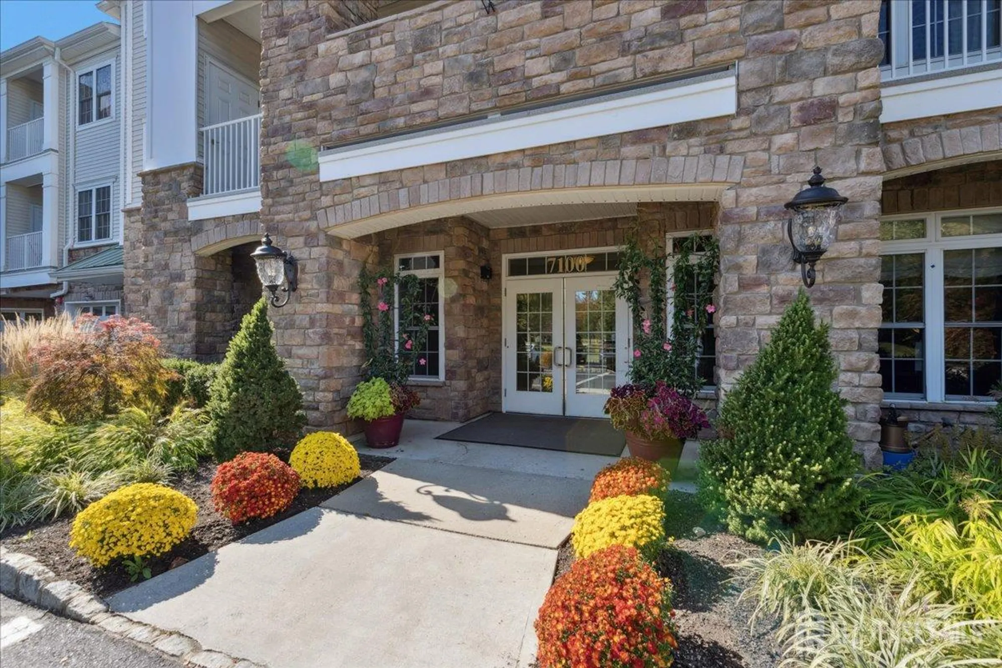 Property Slideshow image 4 of 24 | 7317 falston cir, Old Bridge, NJ, 08857