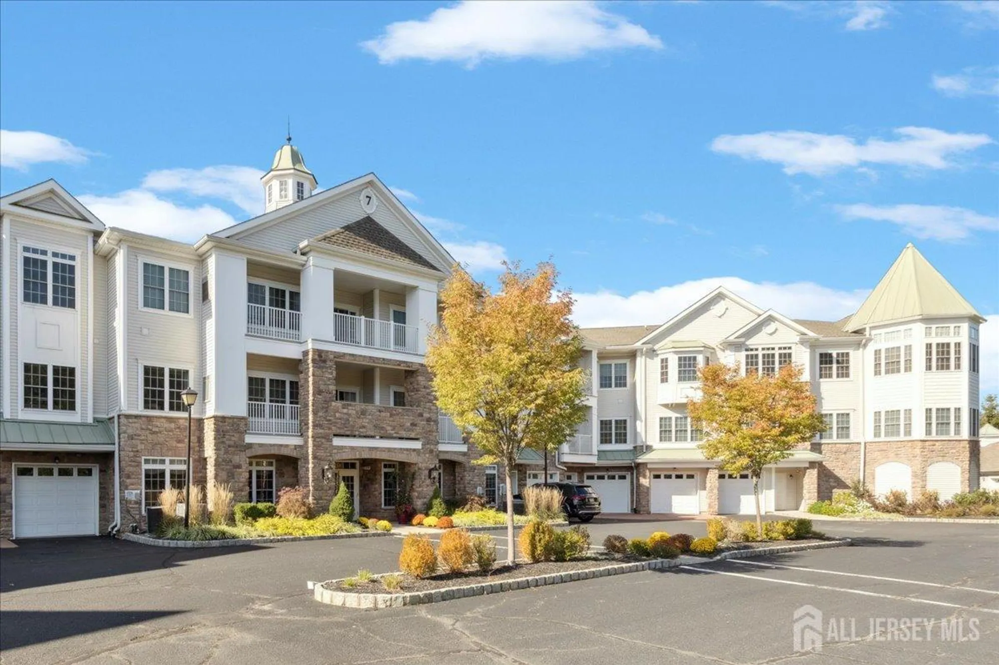 Property Slideshow image 3 of 24 | 7317 falston cir, Old Bridge, NJ, 08857