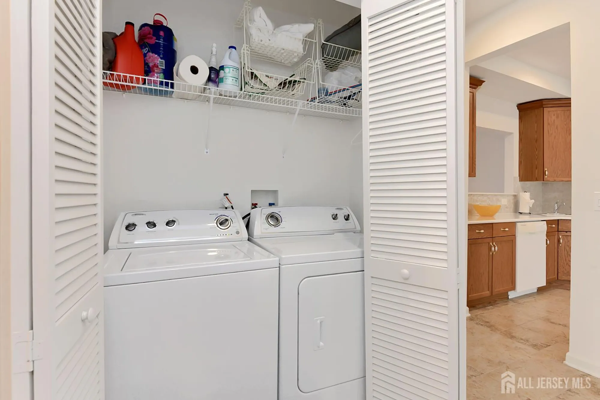Property Slideshow image 21 of 41 | 802 schindler dr, South Brunswick, NJ, 08852