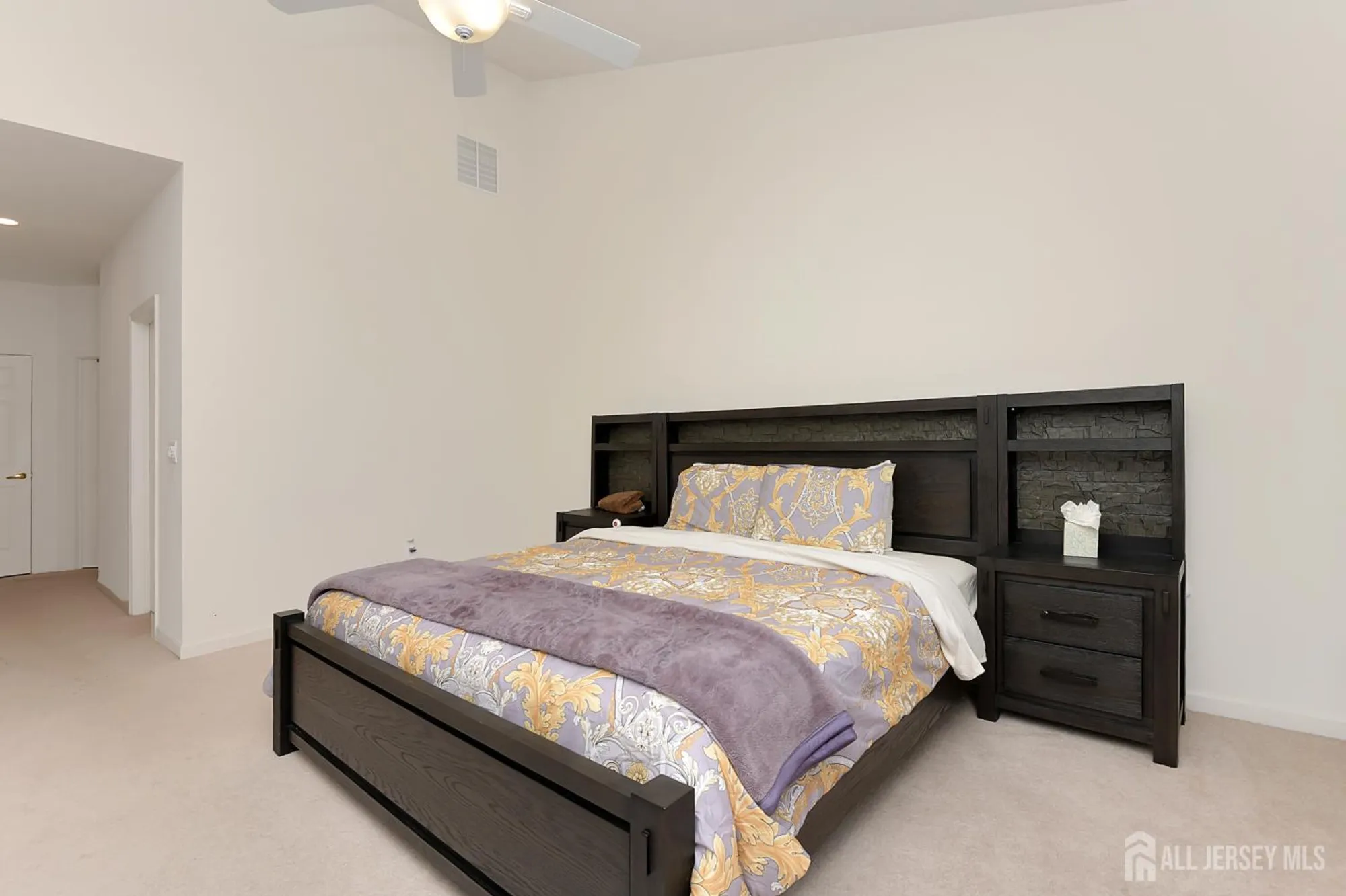 Property Slideshow image 26 of 41 | 802 schindler dr, South Brunswick, NJ, 08852