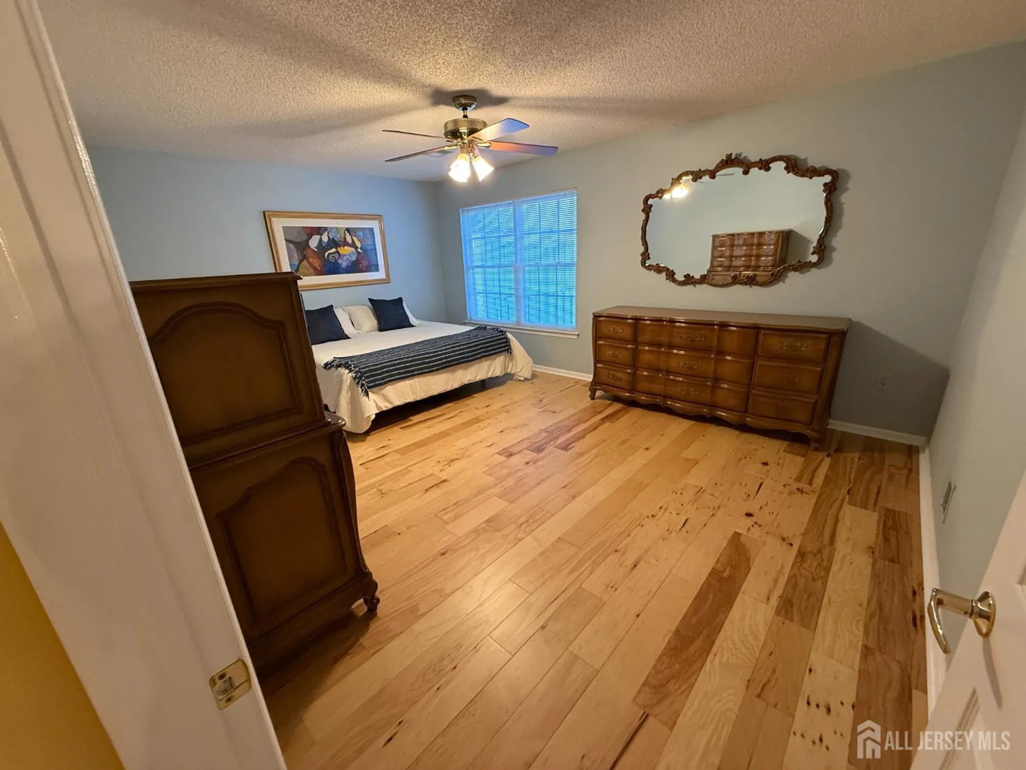 Property Slideshow image 27 of 60 | 163 goldfinch dr, Monroe, NJ, 08831