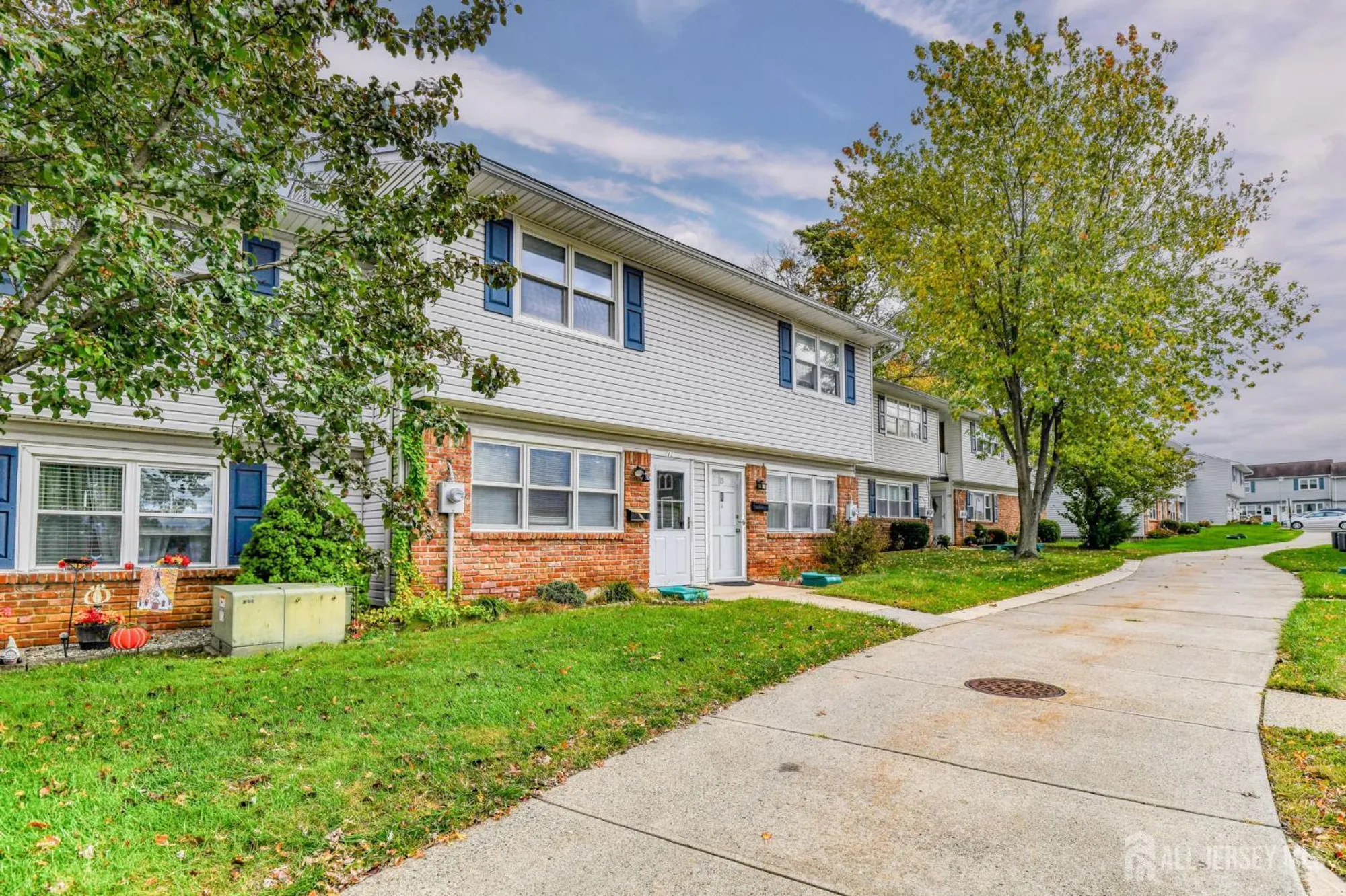 Property Slideshow image 17 of 22 | 11 alabama ct, Matawan, NJ, 07747