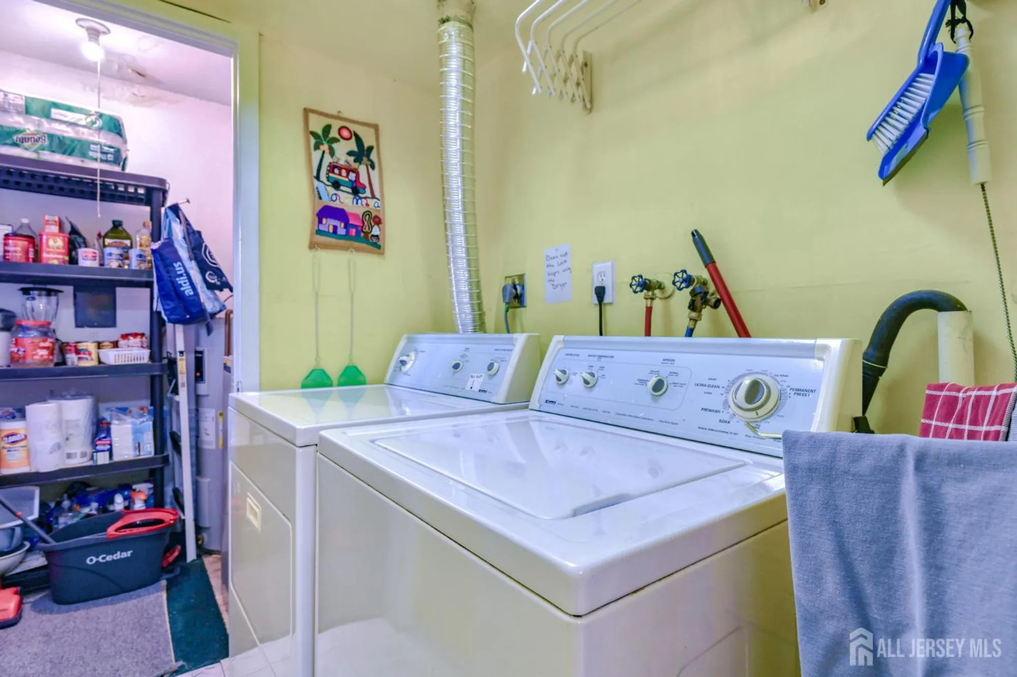 Property Slideshow image 7 of 22 | 11 alabama ct, Matawan, NJ, 07747