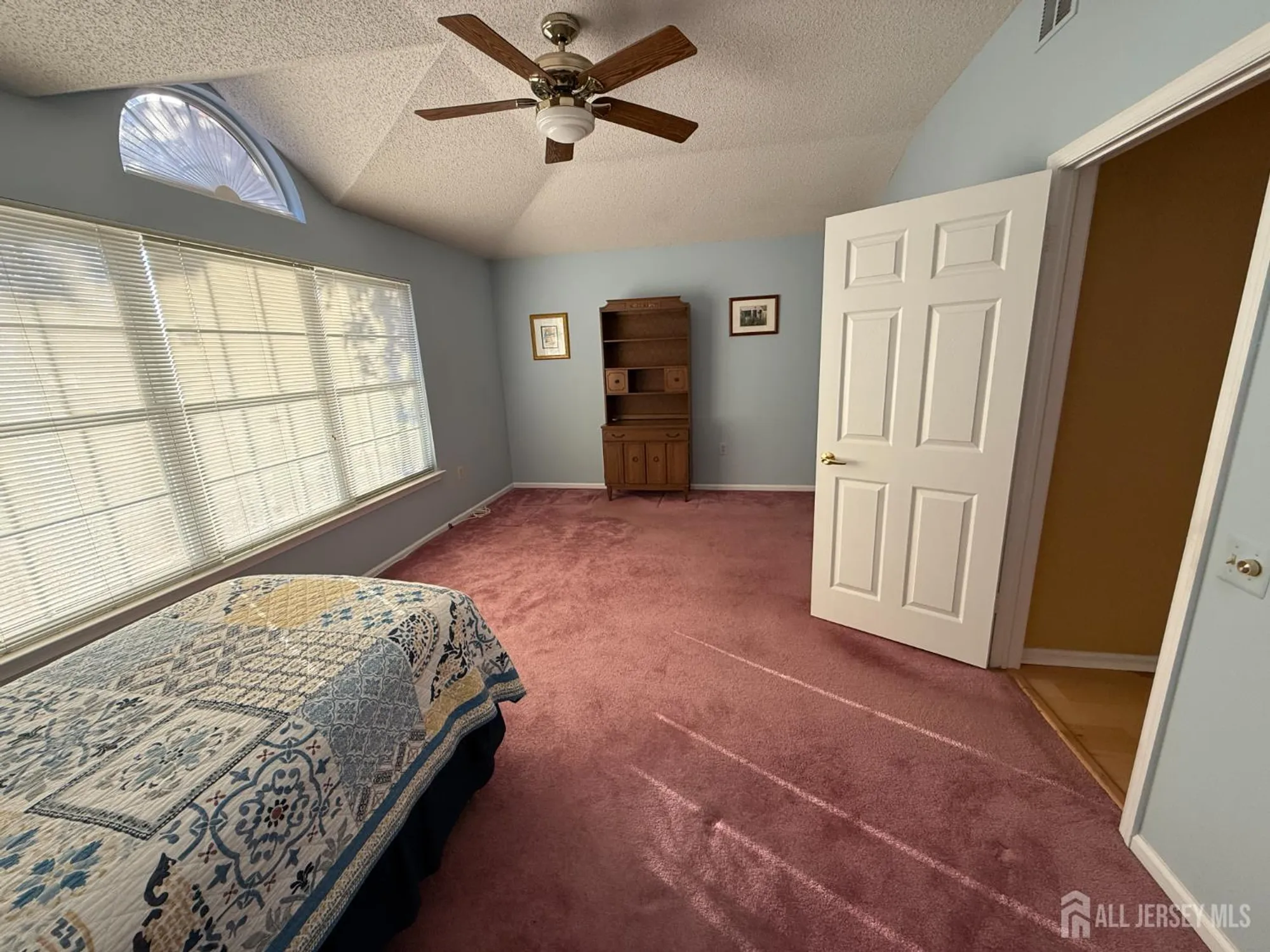 Property Slideshow image 22 of 60 | 163 goldfinch dr, Monroe, NJ, 08831