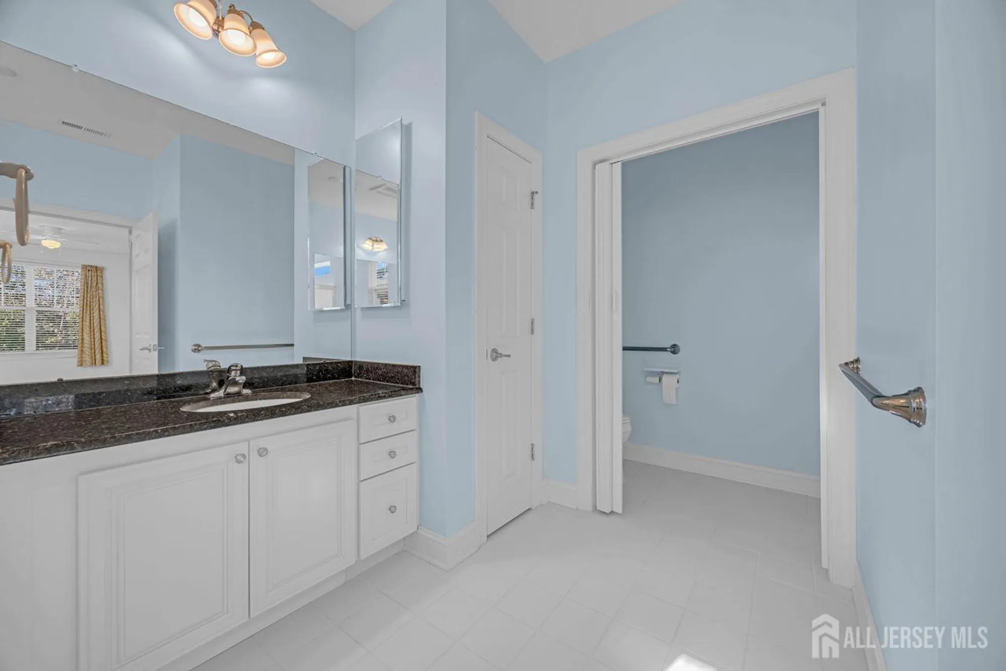 Property Slideshow image 15 of 26 | 87 schindler ct, Somerset, NJ, 08873