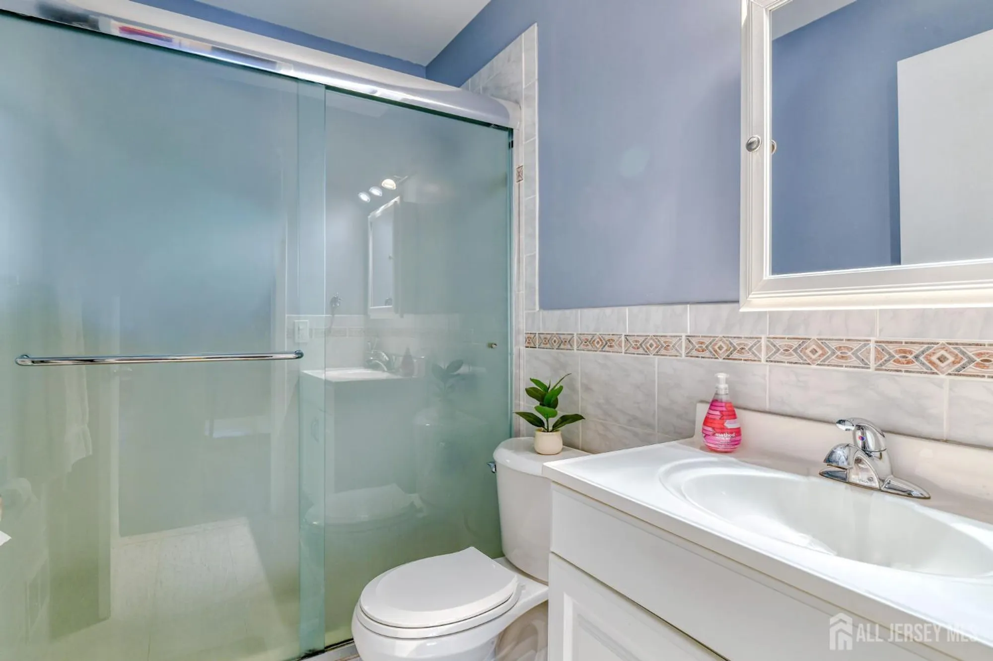 Property Slideshow image 14 of 22 | 11 alabama ct, Matawan, NJ, 07747