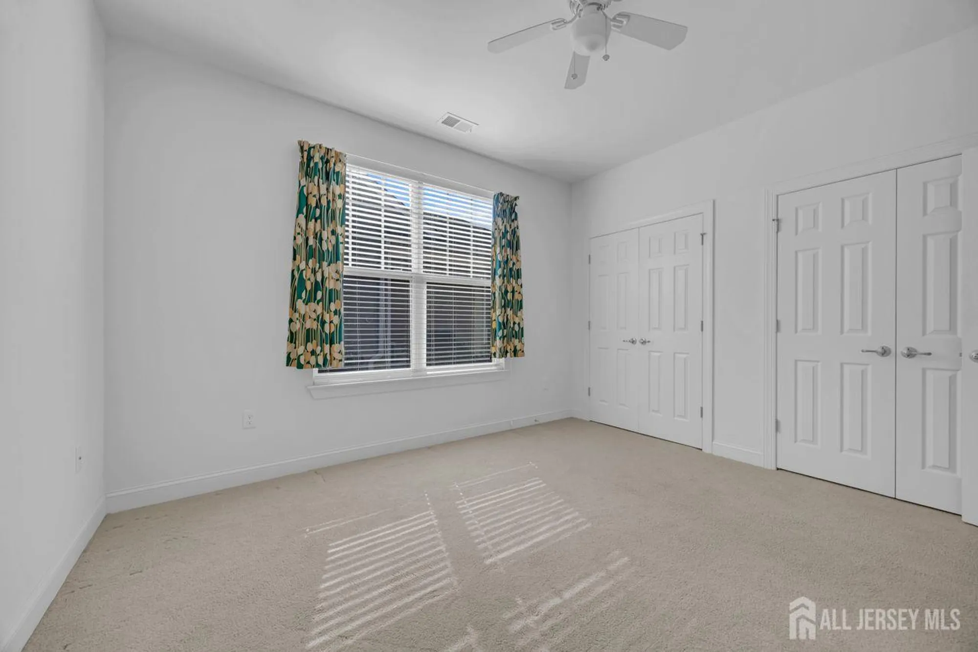 Property Slideshow image 18 of 26 | 87 schindler ct, Somerset, NJ, 08873