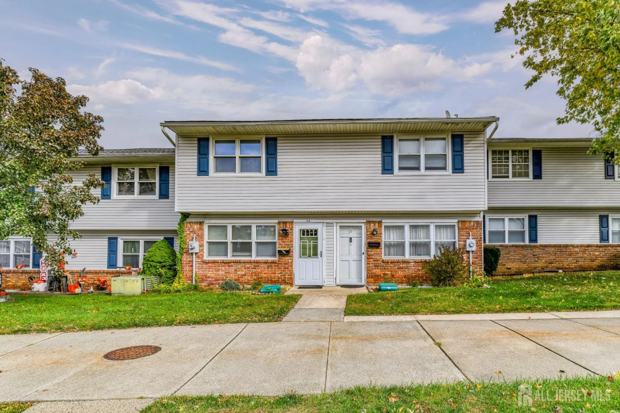 Property Slideshow image 16 of 22 | 11 alabama ct, Matawan, NJ, 07747