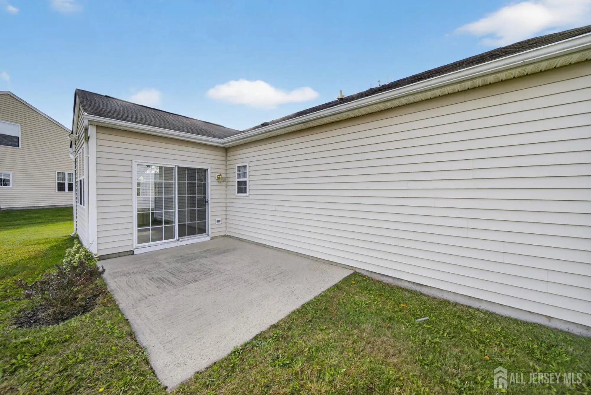 Property Slideshow image 25 of 26 | 39 fernbrooke dr, Westampton, NJ, 08060