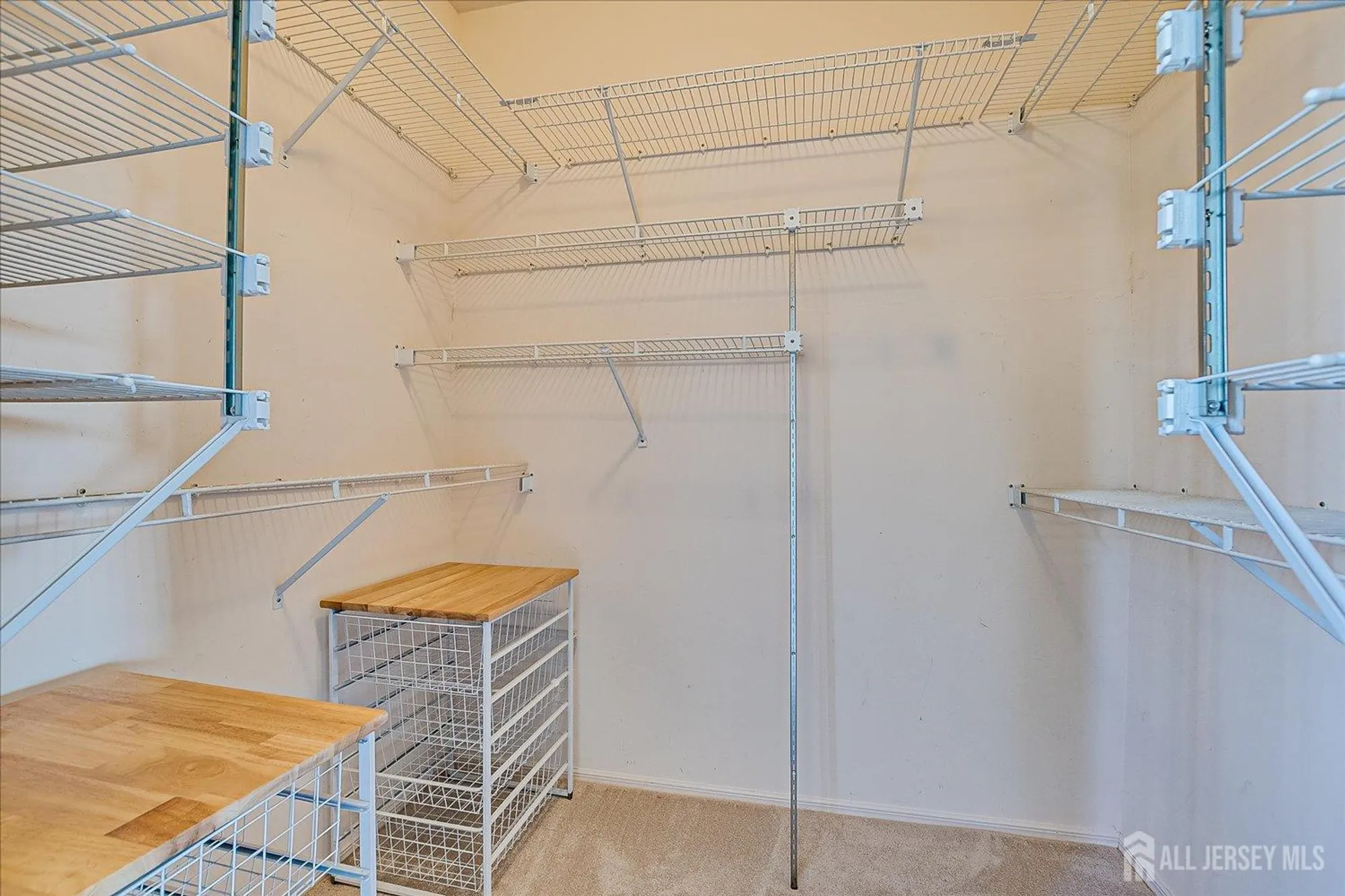 Property Slideshow image 14 of 22 | 15 james buchanan dr b, Monroe, NJ, 08831