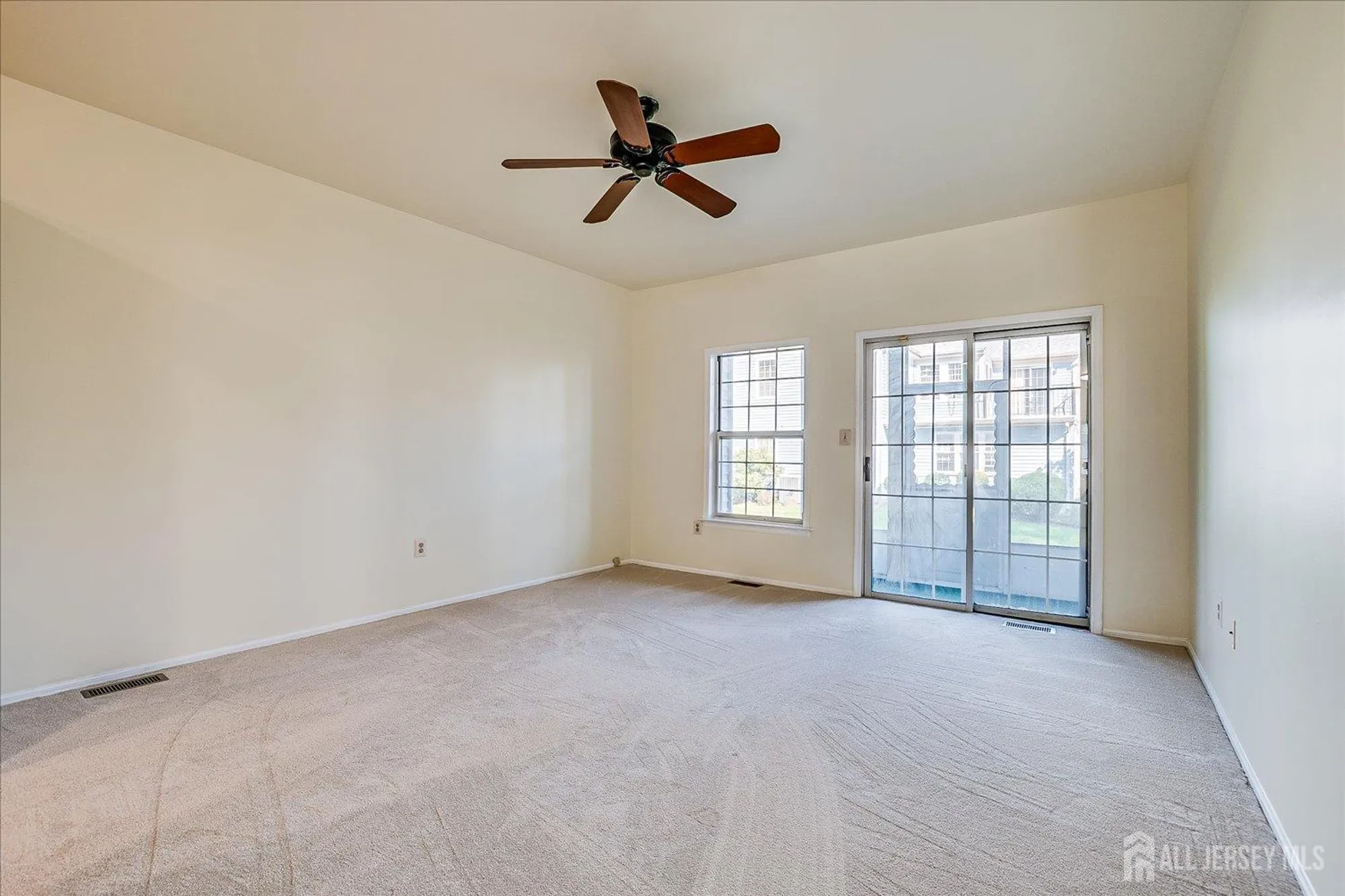 Property Slideshow image 6 of 22 | 15 james buchanan dr b, Monroe, NJ, 08831