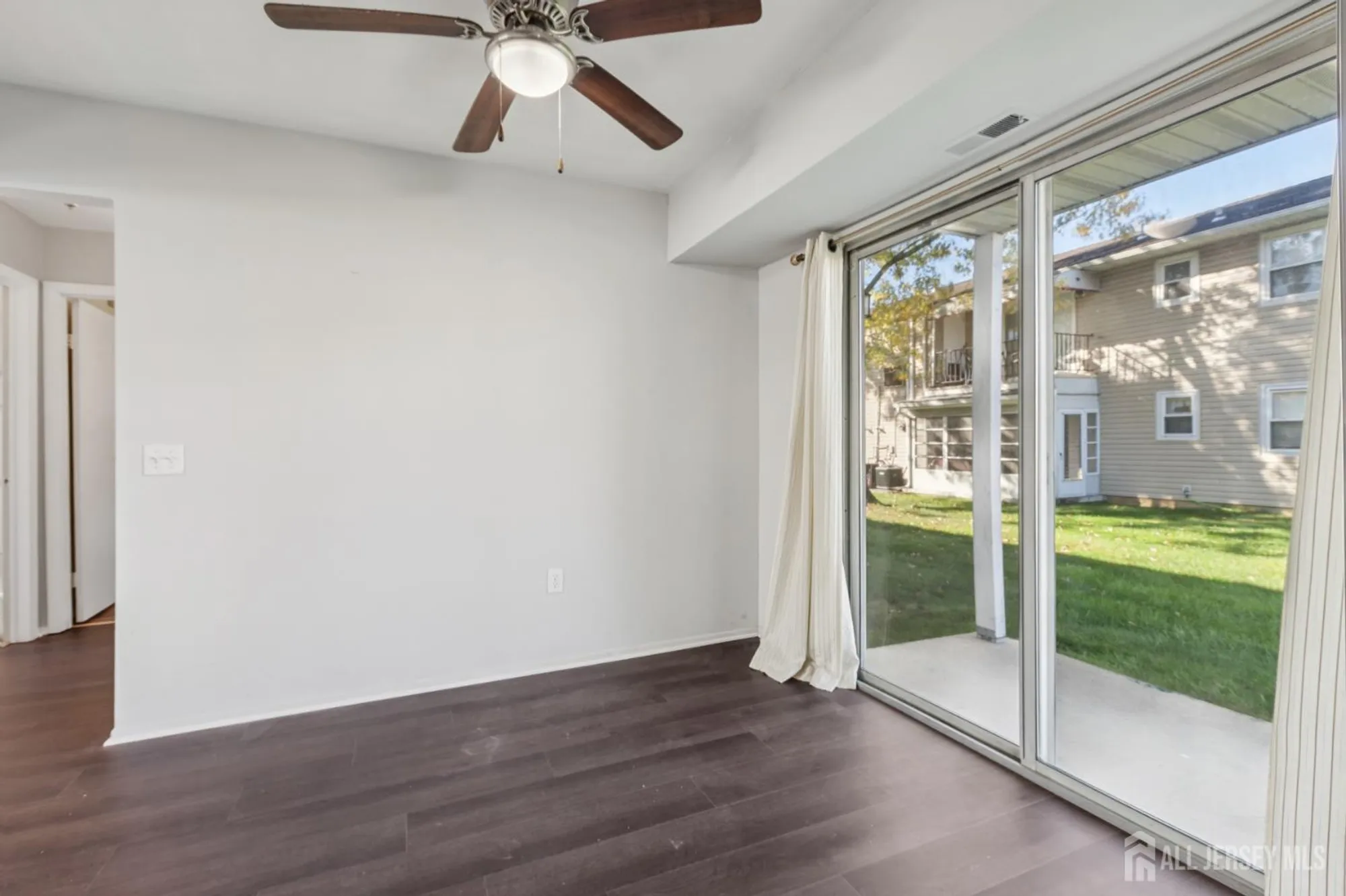 Property Slideshow image 10 of 25 | 10 california ct a, Matawan, NJ, 07747