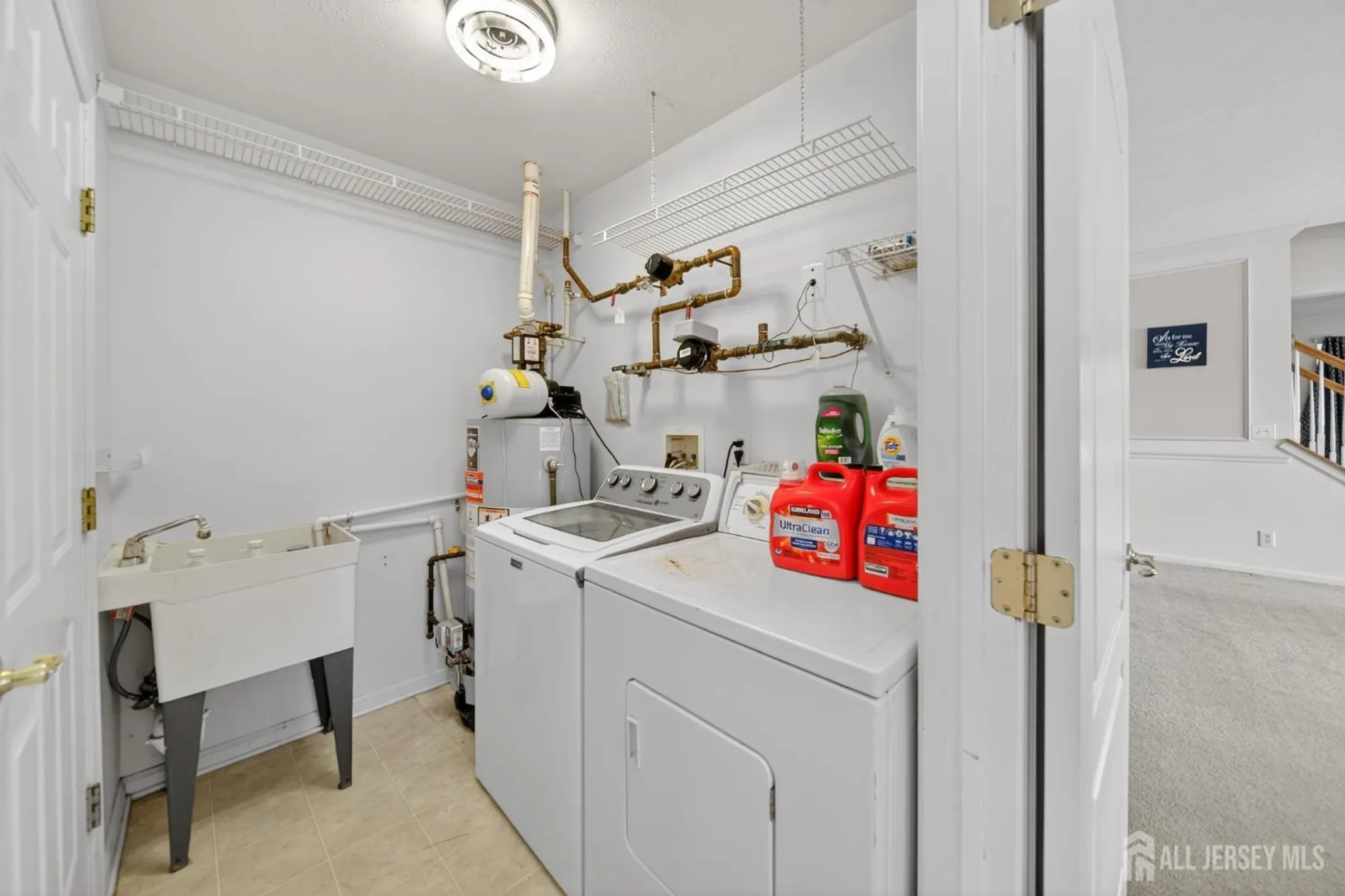 Property Slideshow image 7 of 26 | 39 fernbrooke dr, Westampton, NJ, 08060
