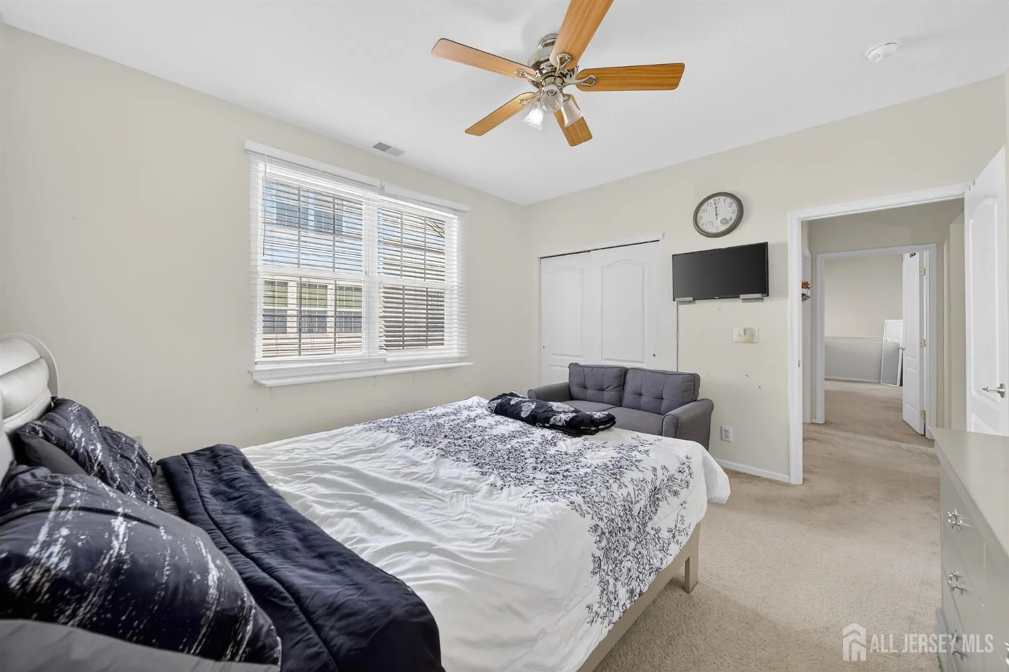 Property Slideshow image 16 of 26 | 39 fernbrooke dr, Westampton, NJ, 08060