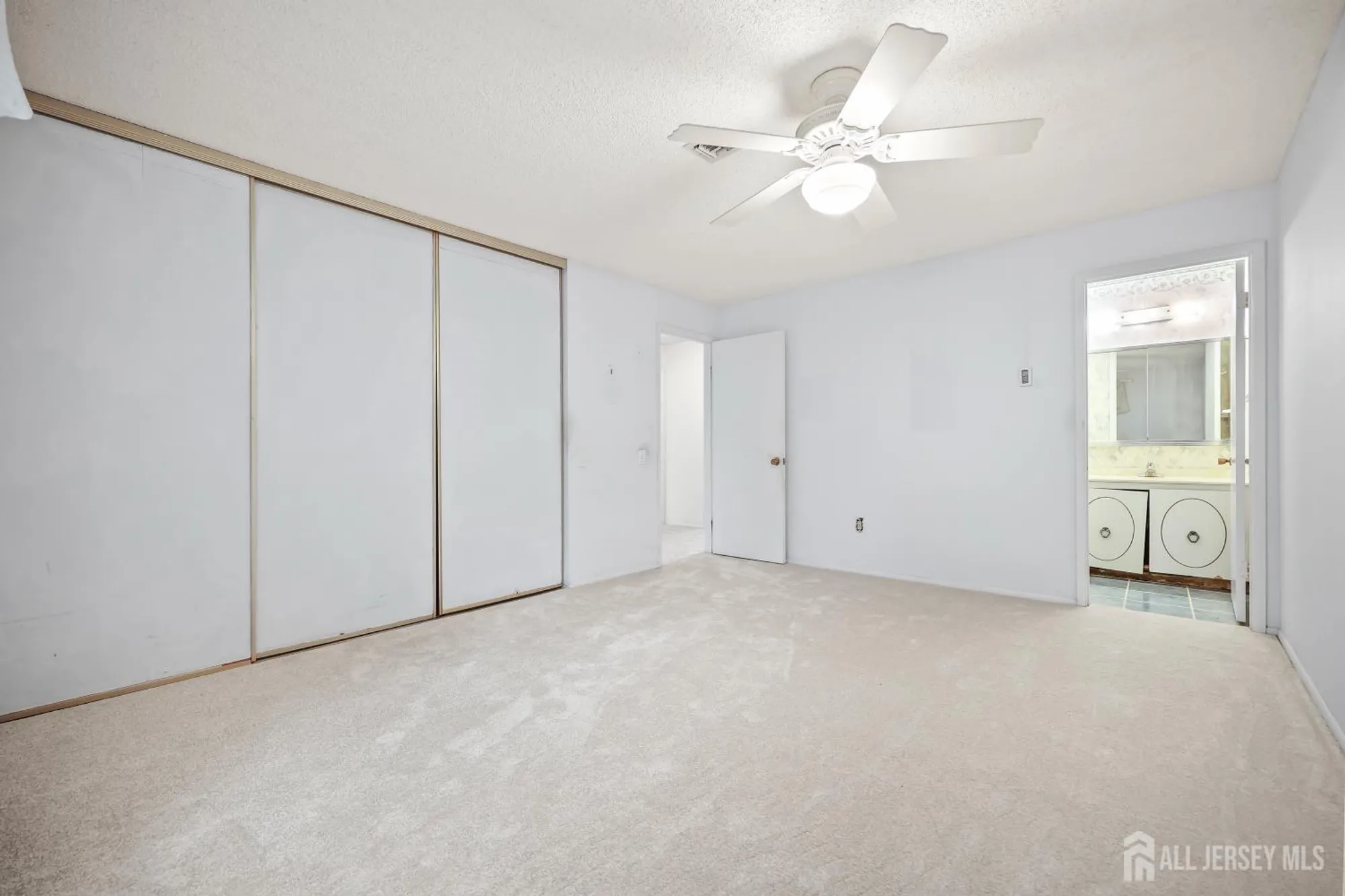 Property Slideshow image 13 of 21 | 149 maclura plz b, Monroe, NJ, 08831