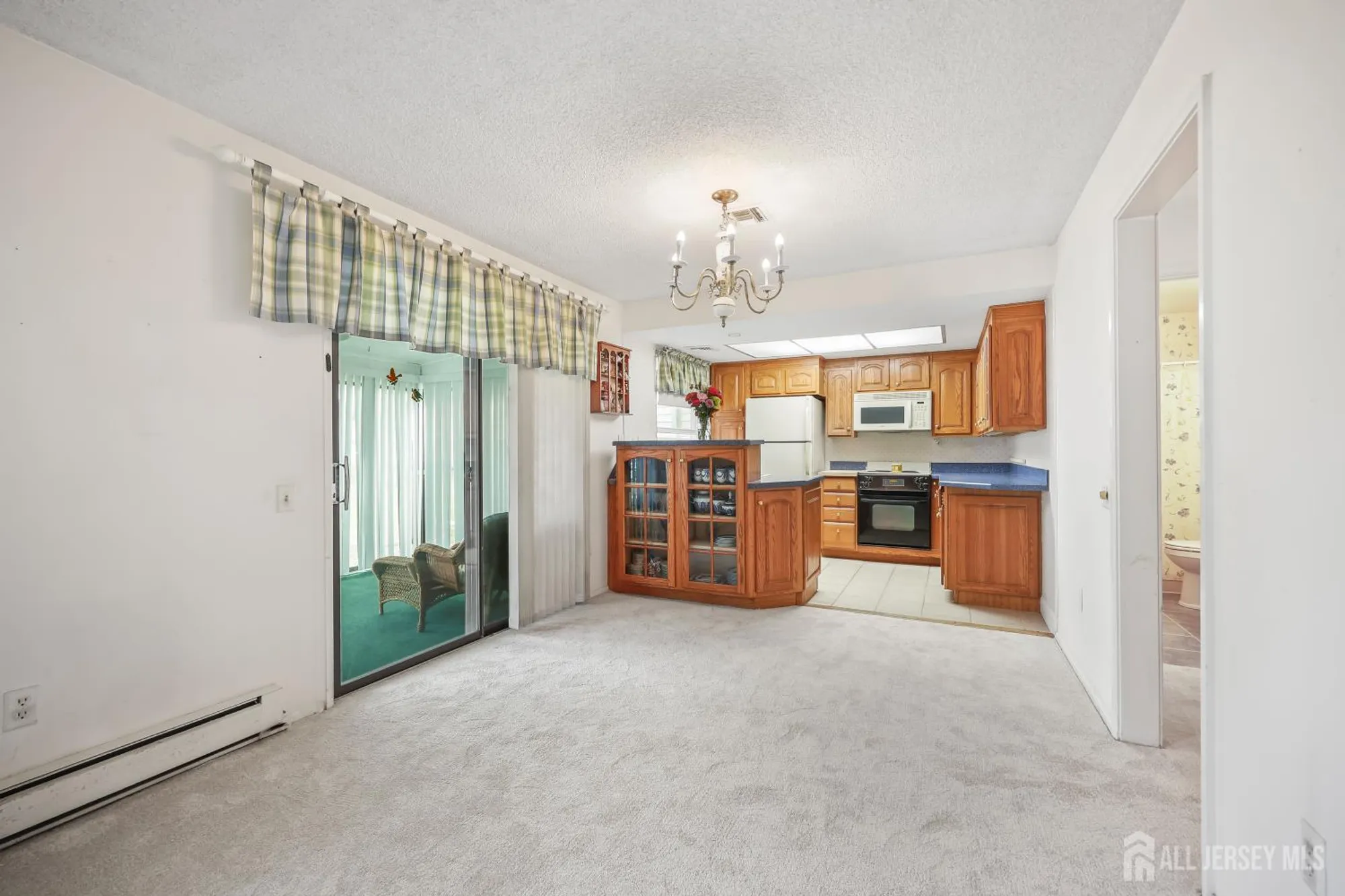 Property Slideshow image 6 of 21 | 149 maclura plz b, Monroe, NJ, 08831