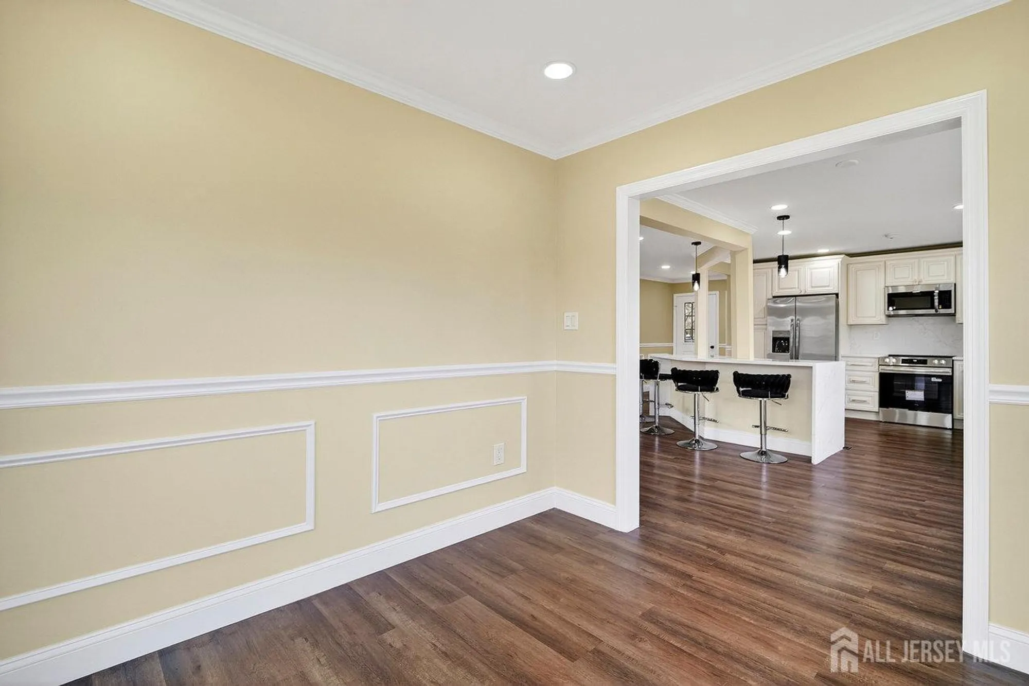 Property Slideshow image 24 of 42 | 57 yorkshire dr 57b, Monroe, NJ, 08831