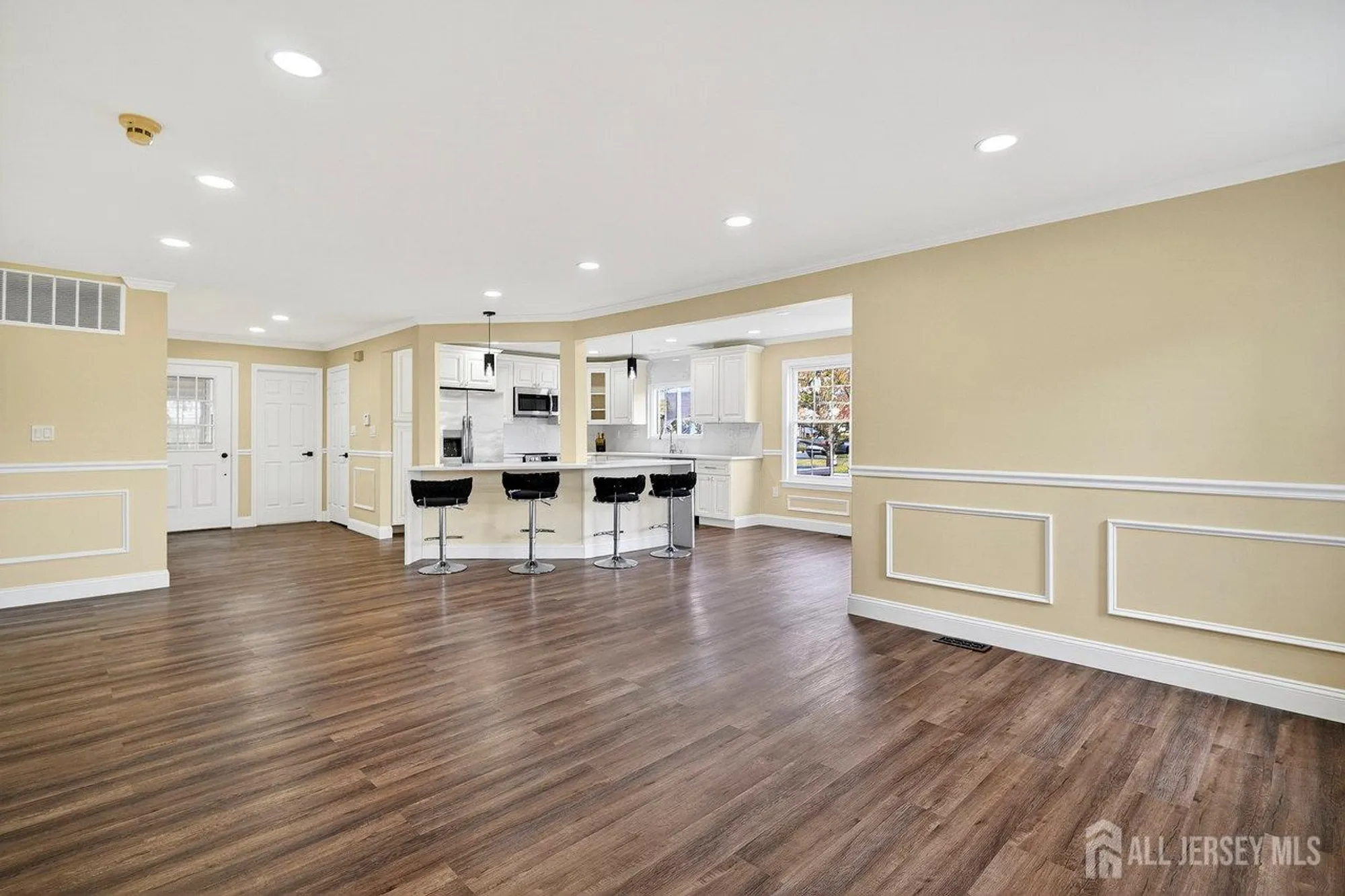 Property Slideshow image 21 of 42 | 57 yorkshire dr 57b, Monroe, NJ, 08831