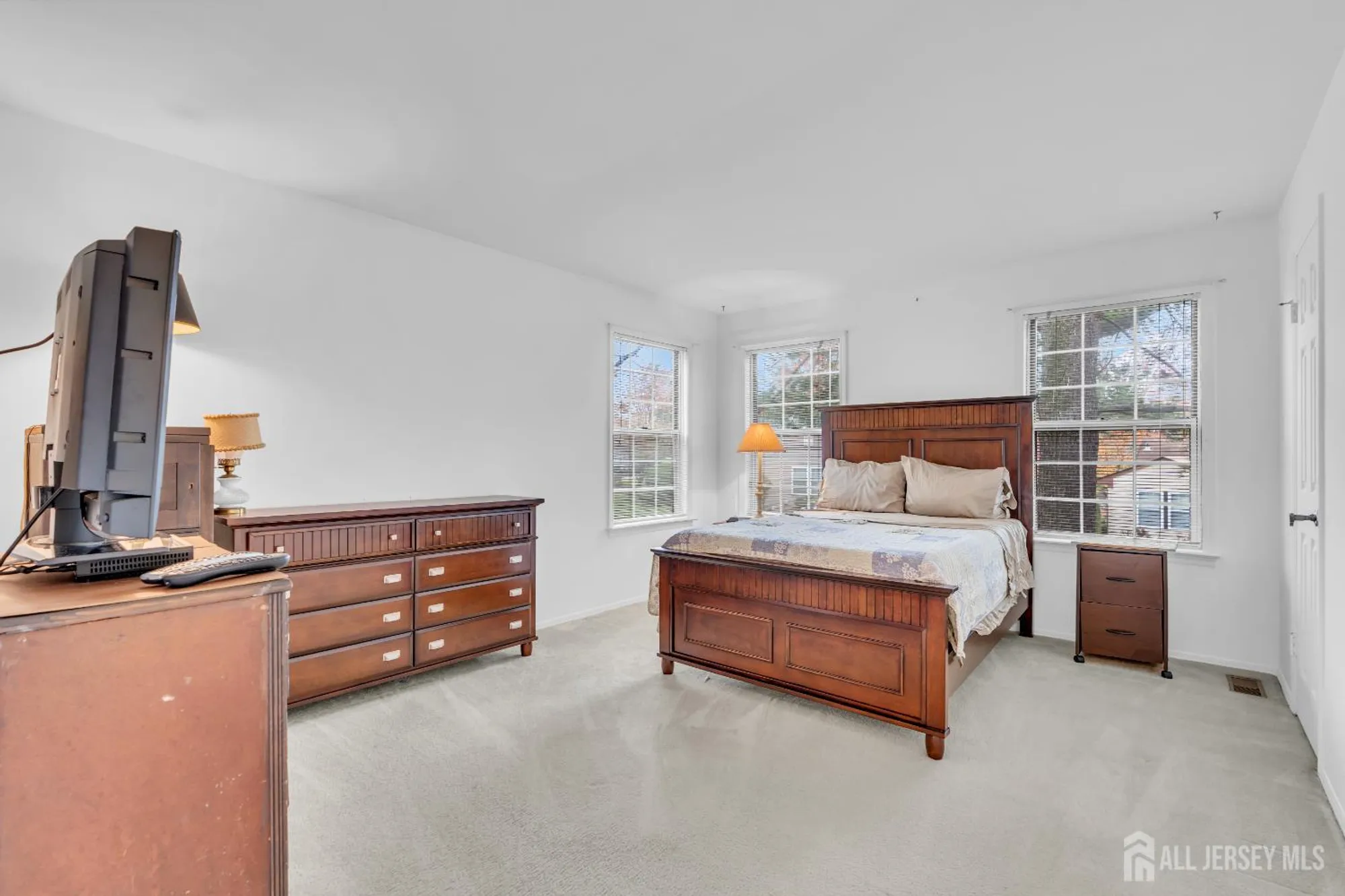 Property Slideshow image 16 of 28 | 125 concordia cir a, Monroe, NJ, 08831