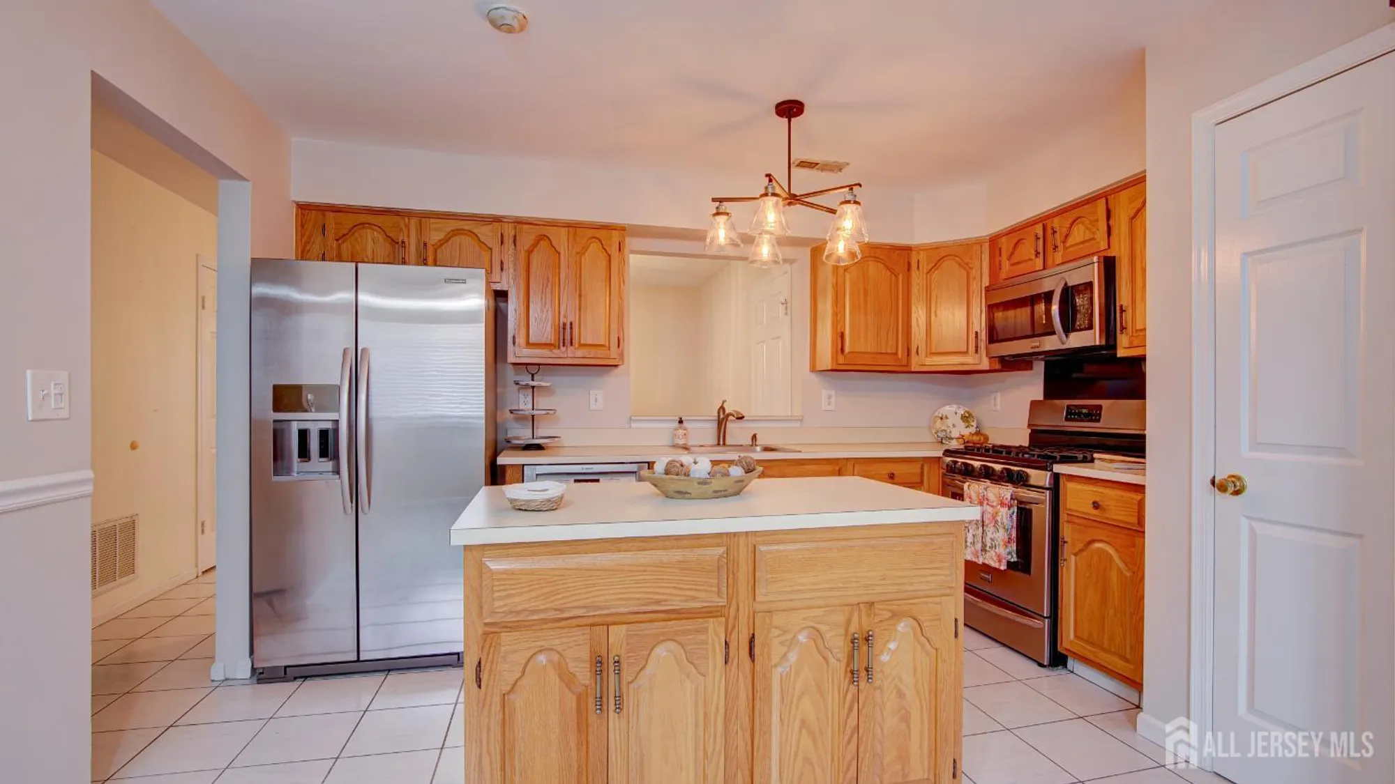 Property Slideshow image 5 of 33 | 40b rutland ln, Monroe, NJ, 08831